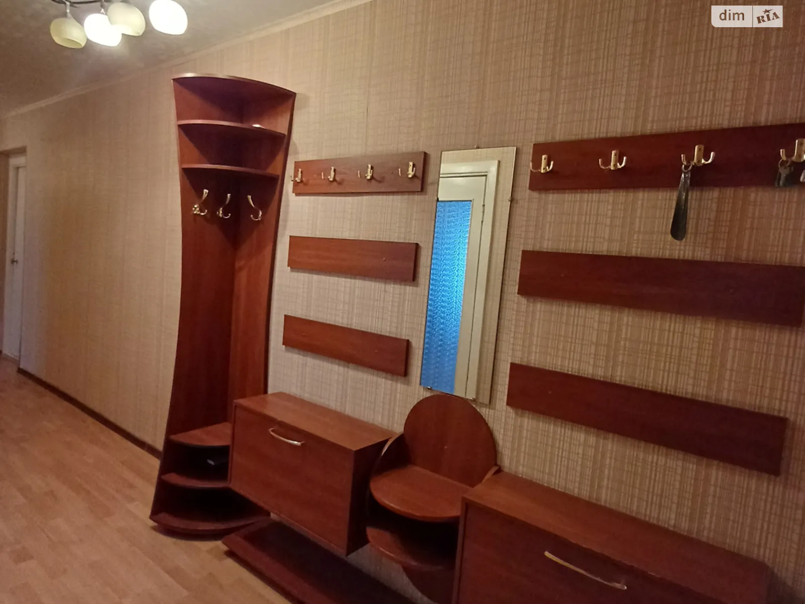 Продается 3-комнатная квартира 67.9 кв. м в Кривом Роге, ул. Героев Мариуполя(Головка Адмирала), 19 - фото 1