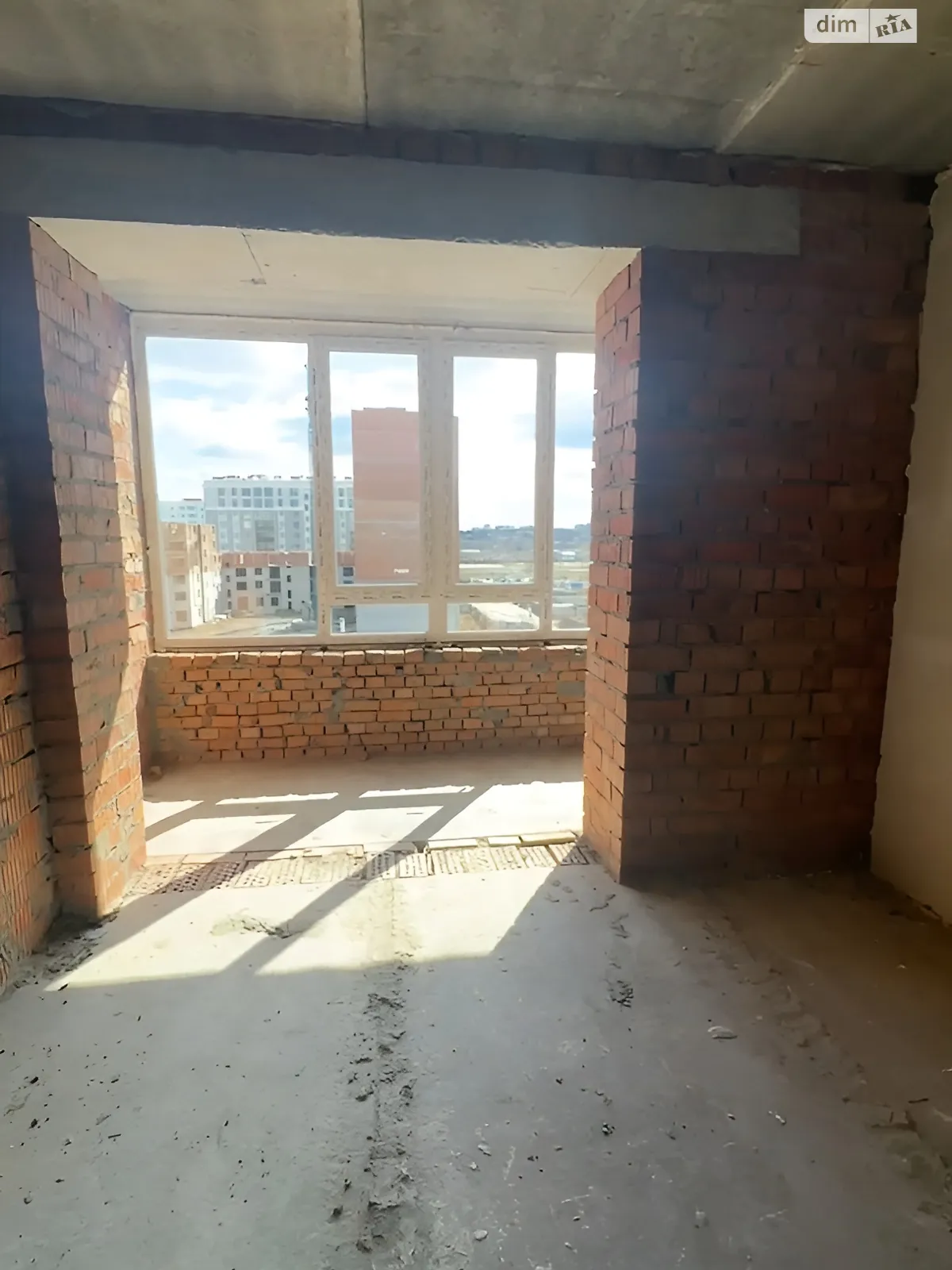 Продается 2-комнатная квартира 73 кв. м в Буче, ул. Ивана Кожедуба, 3 корпус 1 - фото 1
