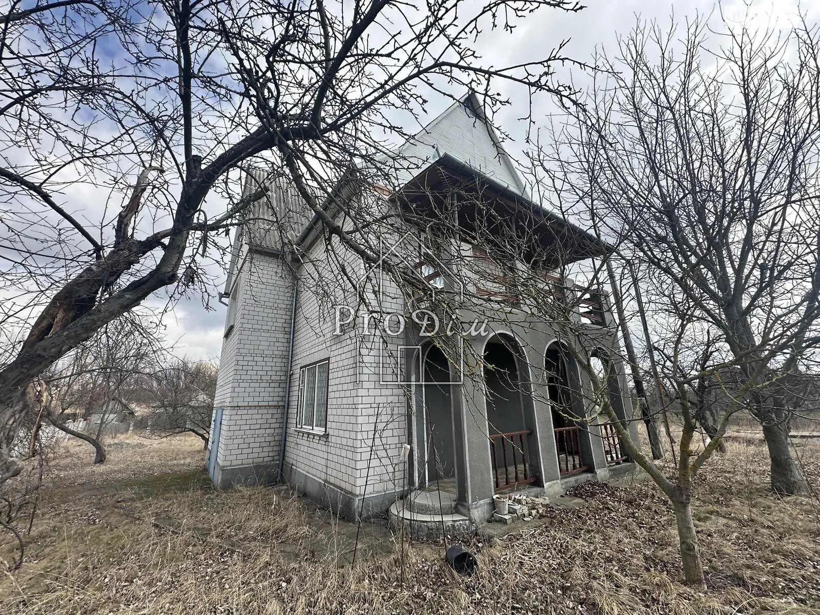 Продается дом на 3 этажа 94.3 кв. м с беседкой, цена: 55000 $ - фото 1