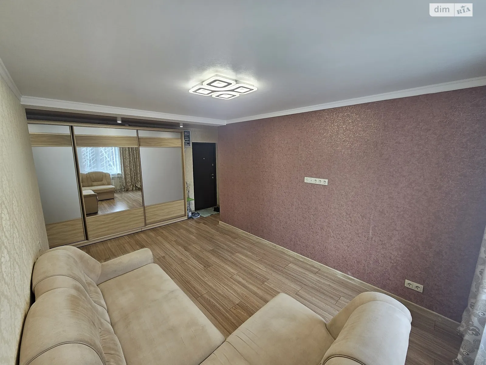 Продається 3-кімнатна квартира 62 кв. м у Дніпрі, вул. Набережна Перемоги, 98 - фото 1
