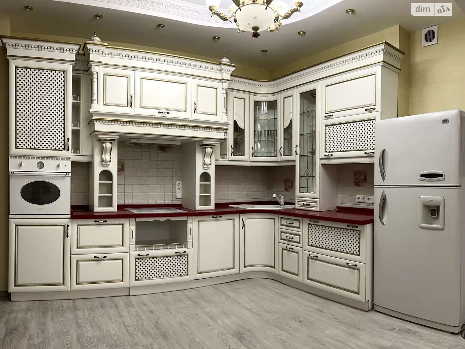Продается 5-комнатная квартира 232 кв. м в Киеве, ул. Депутатская, 23А - фото 1