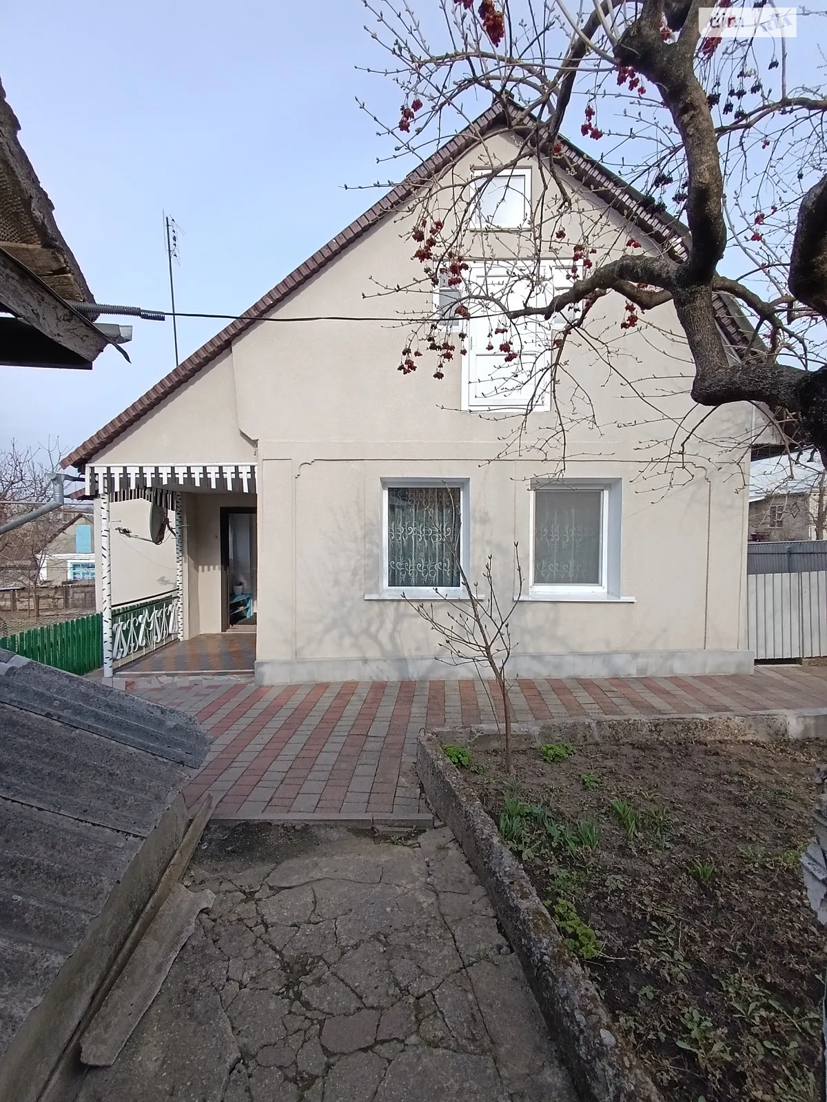 Продается одноэтажный дом 67 кв. м с бассейном, цена: 33000 $ - фото 1