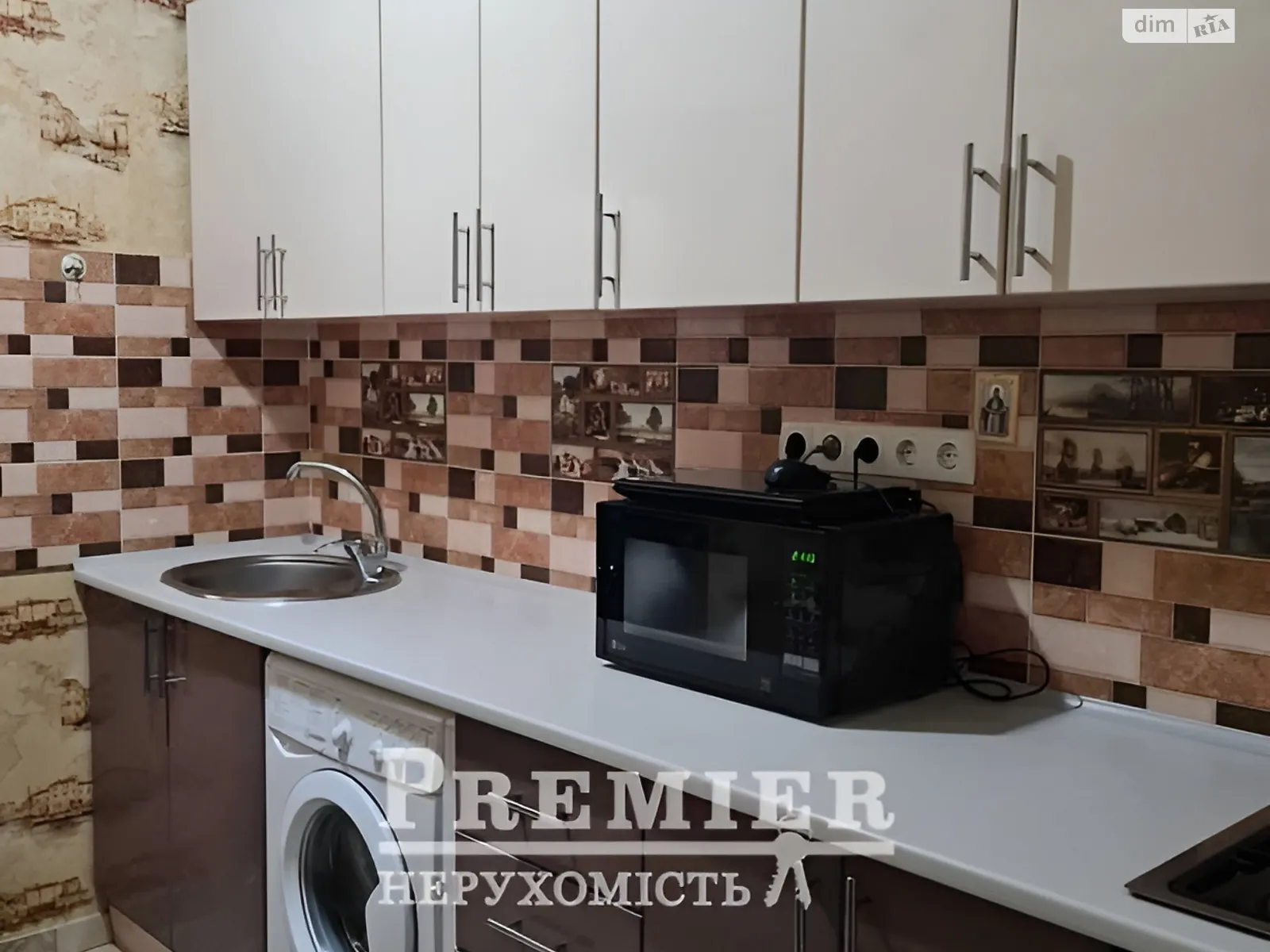 Продається 1-кімнатна квартира 47 кв. м у Одесі, вул. Михайла Грушевського - фото 1