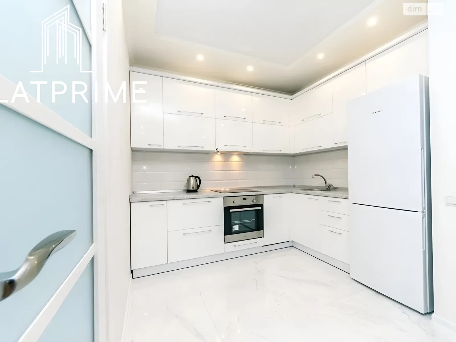 Продается 1-комнатная квартира 47 кв. м в Киеве, ул. Драгоманова, 2А - фото 1