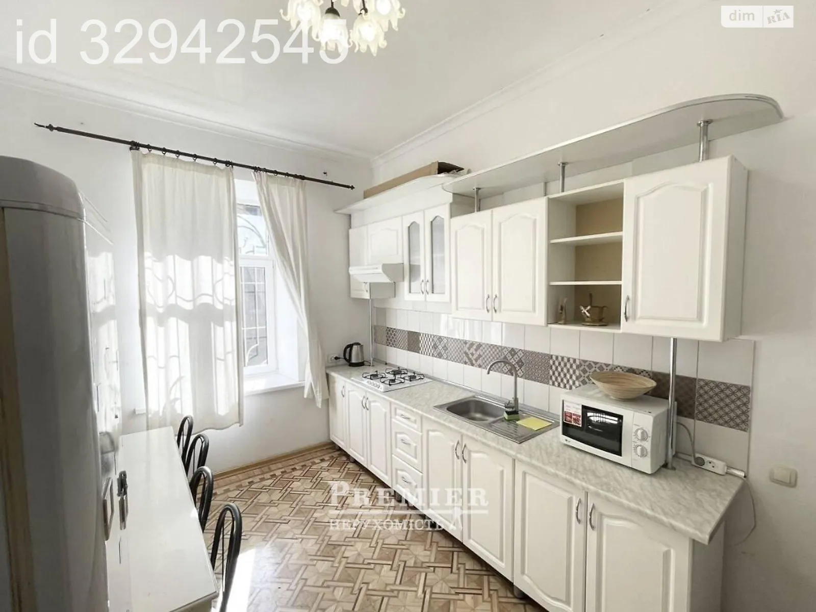 Продается 5-комнатная квартира 160 кв. м в Одессе, ул. Канатная - фото 1