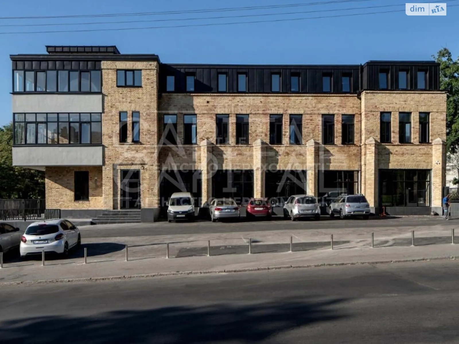 Продается офис 4973.5 кв. м в бизнес-центре, цена: 2000000 $ - фото 1