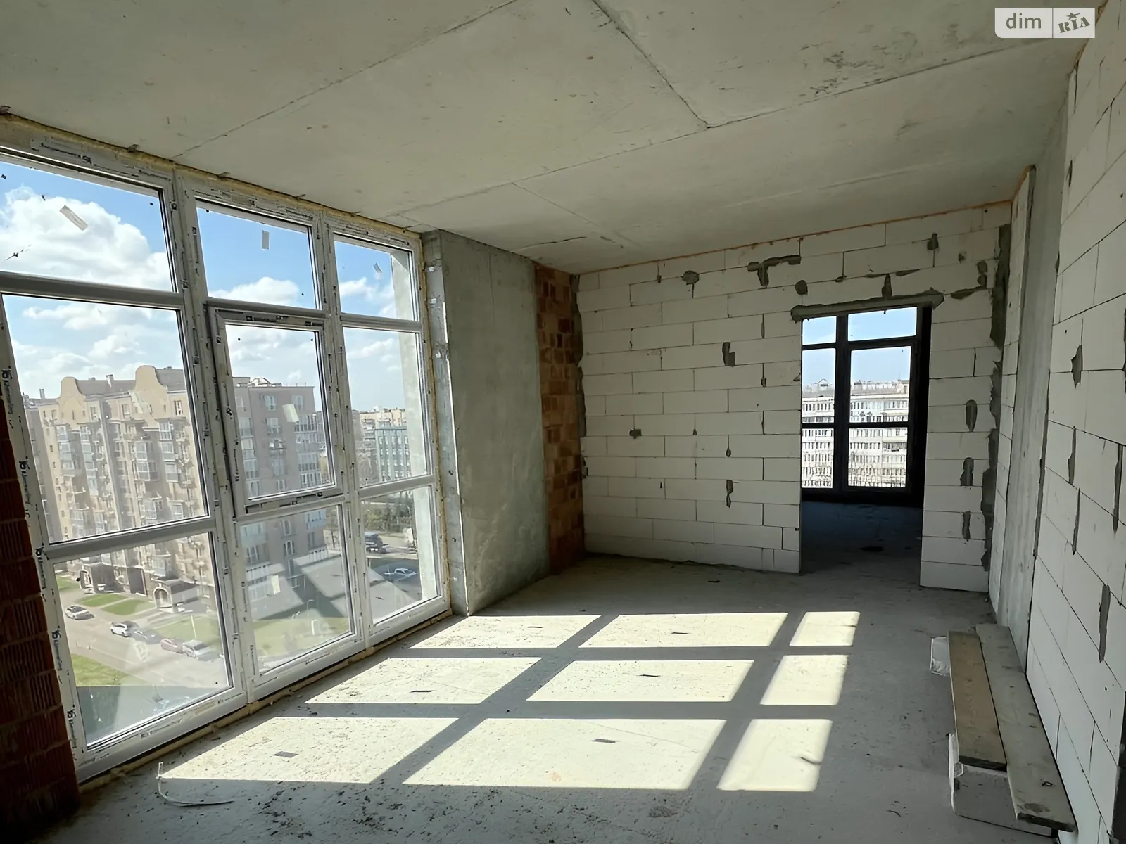 Продается 2-комнатная квартира 68 кв. м в Киеве, ул. Метрологическая - фото 1