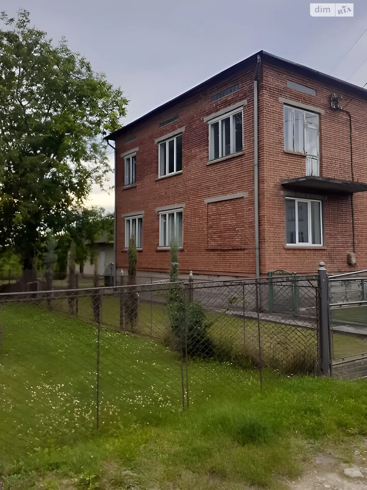 Продається будинок 2 поверховий 238 кв. м з терасою, цена: 45000 $ - фото 1