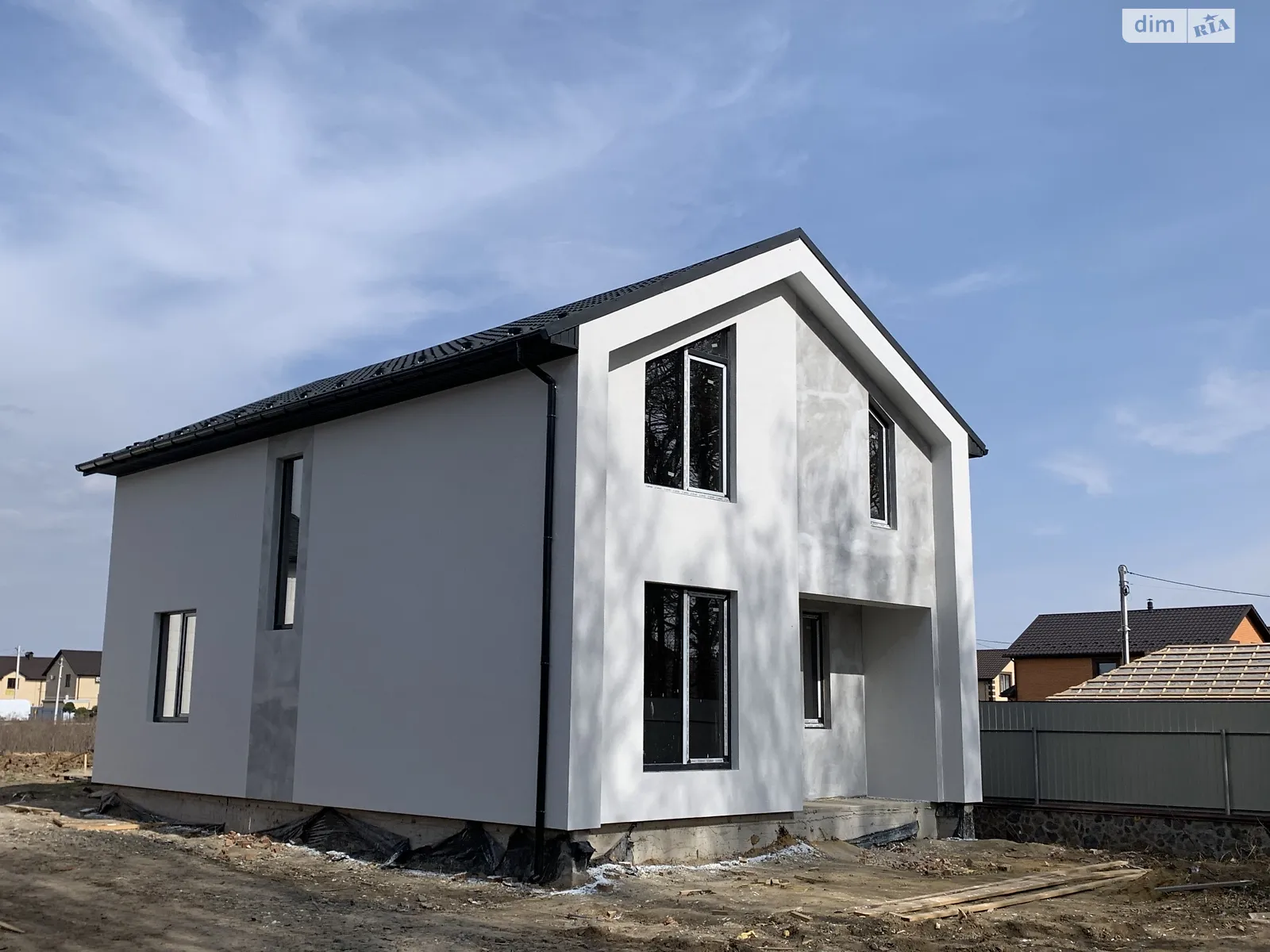 Продается дом на 2 этажа 120 кв. м с балконом, цена: 100000 $ - фото 1