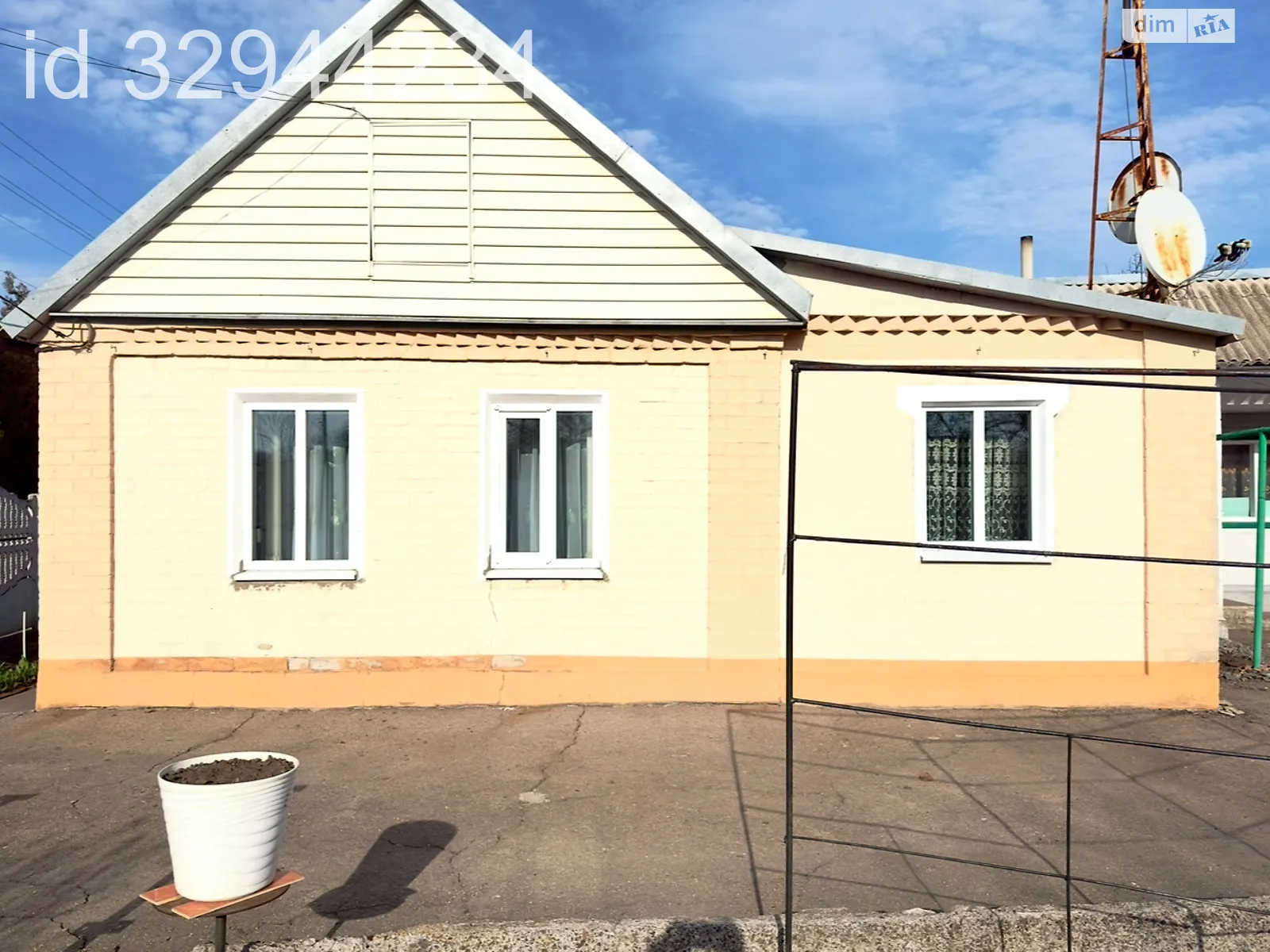 Продається одноповерховий будинок 76.4 кв. м з банею/сауною, цена: 13000 $ - фото 1