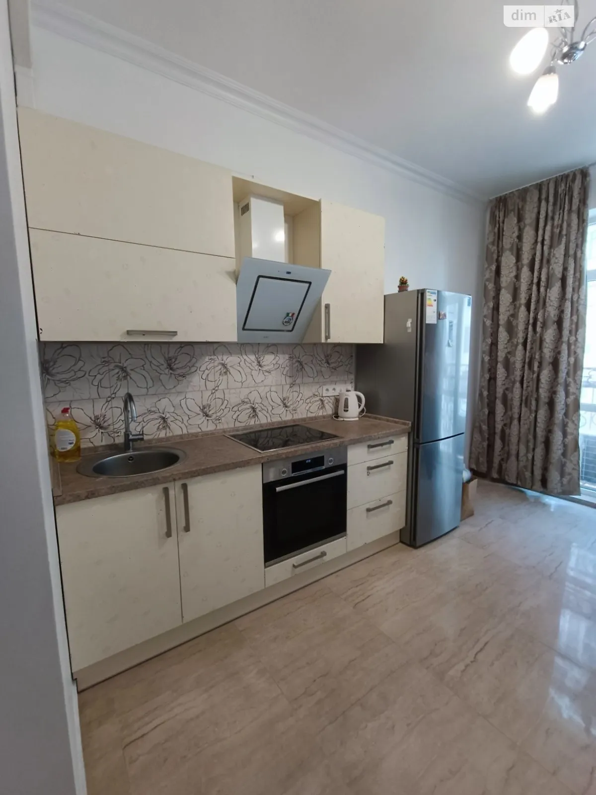 Продается 1-комнатная квартира 46 кв. м в Одессе, бул. Итальянский, 3А - фото 1