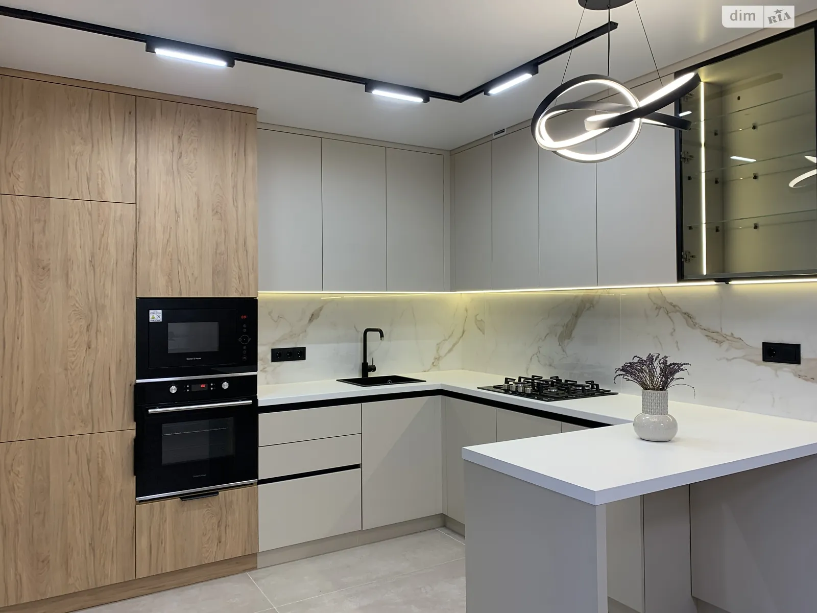 2-кімнатна квартира 57.5 кв. м у Тернополі, вул. Смакули - фото 1