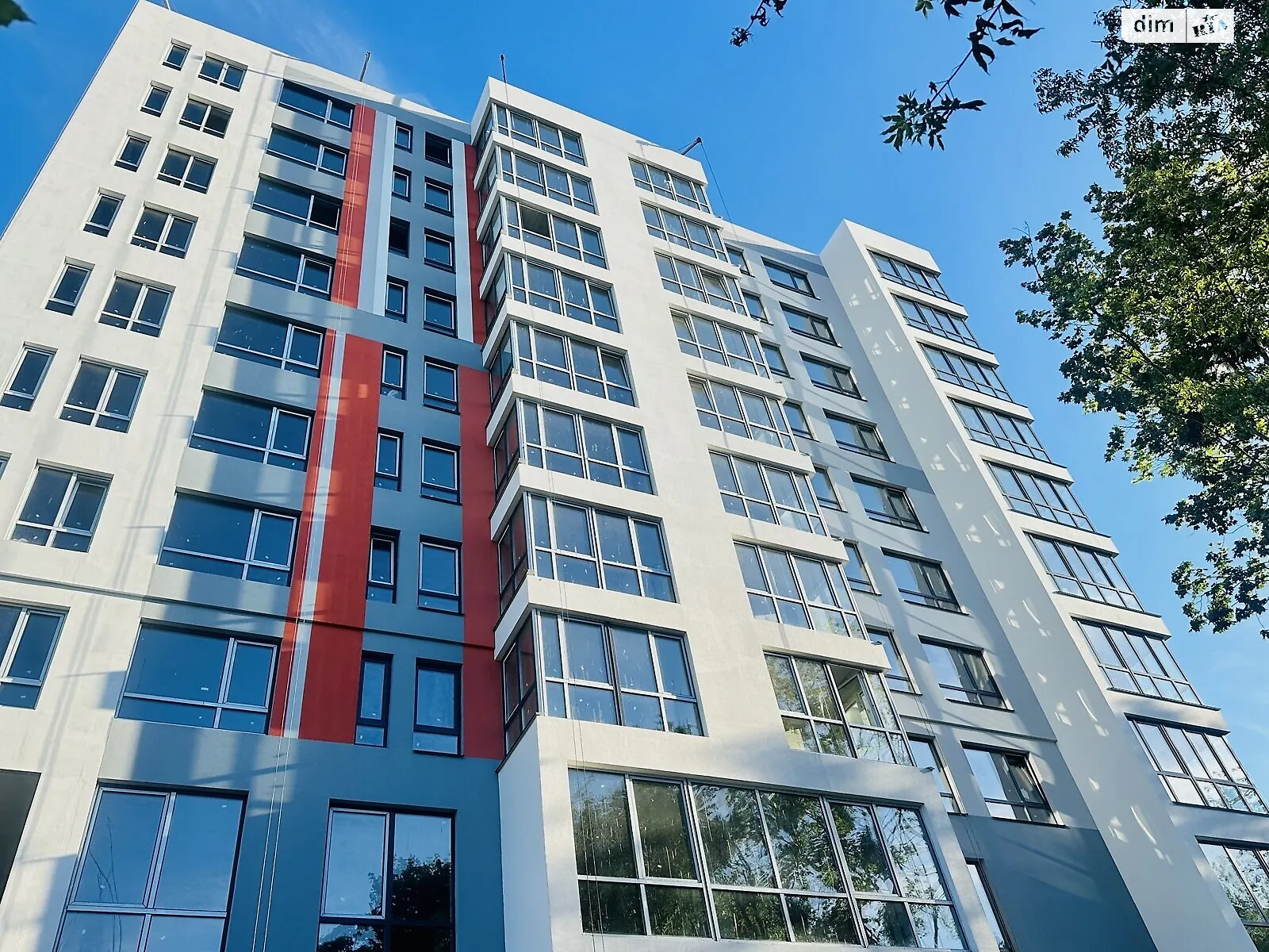 Продается 1-комнатная квартира 44 кв. м в Виннице, ул. Привокзальная, 30 - фото 1