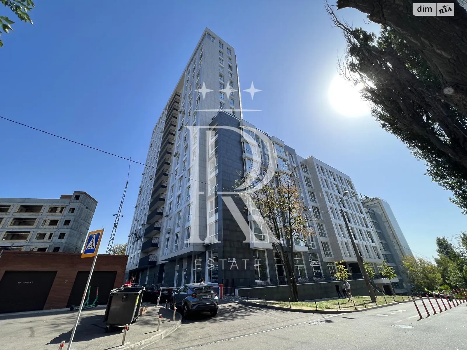 Продается 3-комнатная квартира 124.8 кв. м в Киеве, ул. Лейпцигская, 13А - фото 1