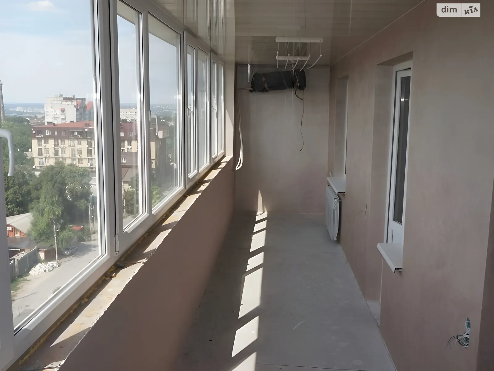Продается 3-комнатная квартира 72.7 кв. м в Днепре, ул. Рабочая, 160 - фото 1