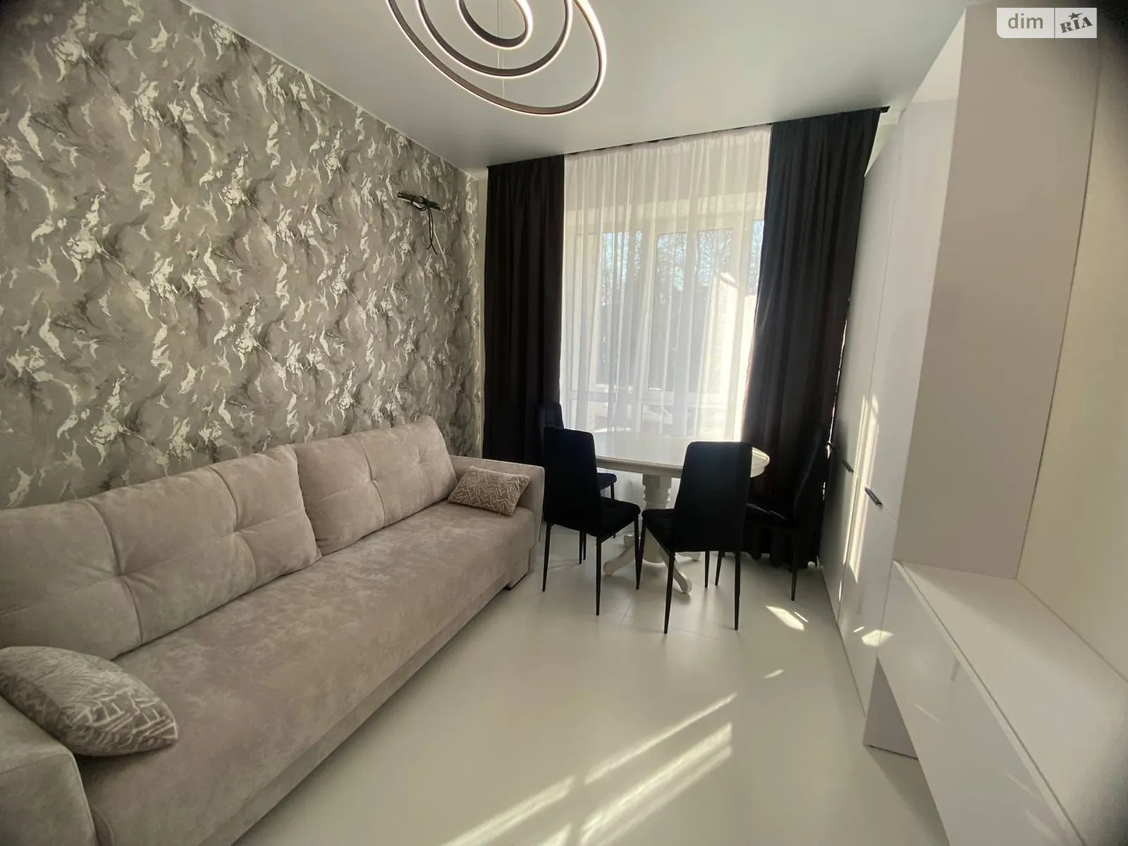 Продается 1-комнатная квартира 39.7 кв. м в Ирпене, ул. Соборная(ІІІ Интернационала), 2К/21 - фото 1