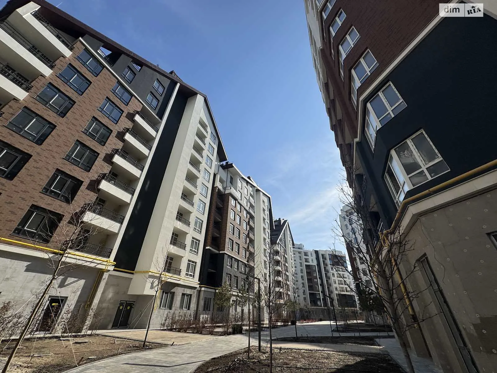 Продается 1-комнатная квартира 41.24 кв. м в Ирпене, ул. Кобылянской Ольги, 1В/28 - фото 1