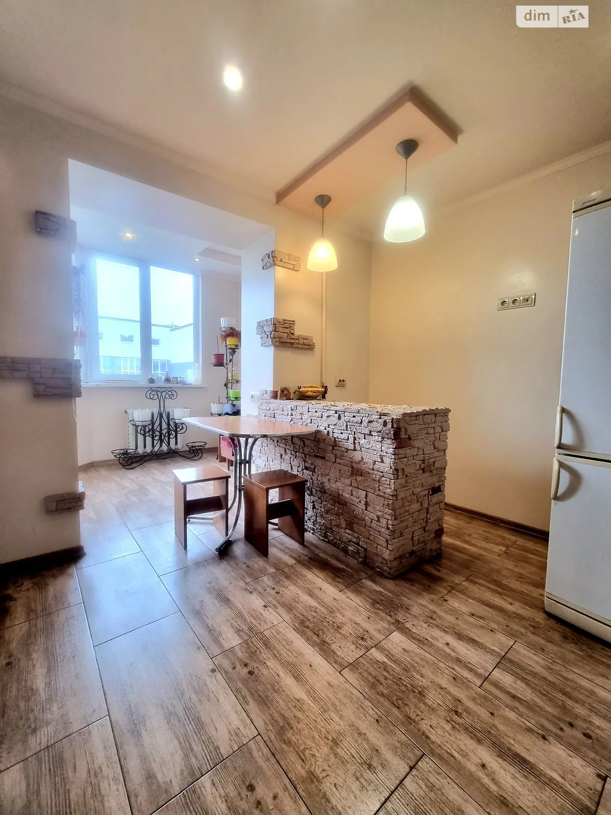 Продается 3-комнатная квартира 78 кв. м в Львове - фото 1