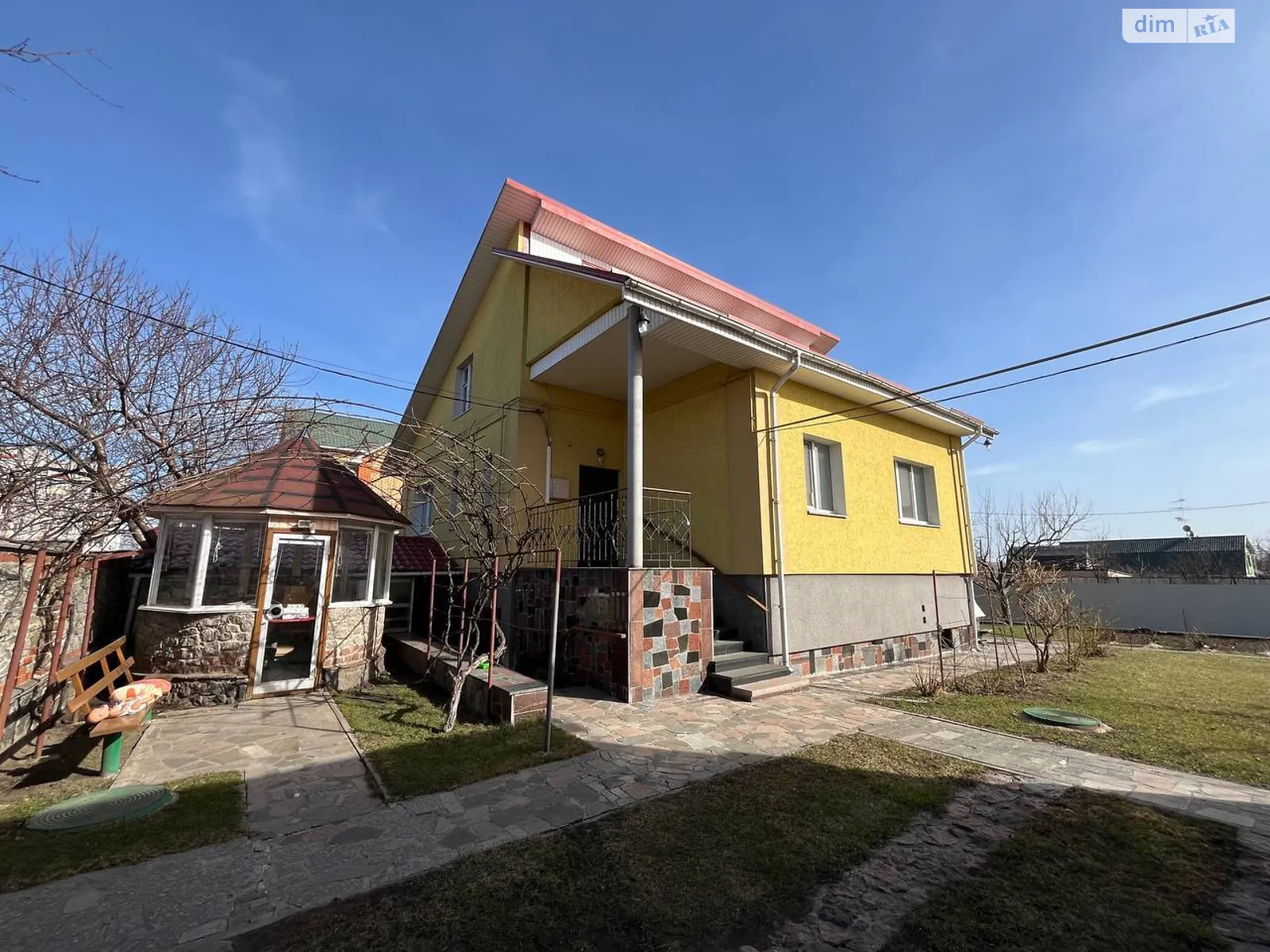Продается одноэтажный дом 150 кв. м с мансардой, цена: 160000 $ - фото 1