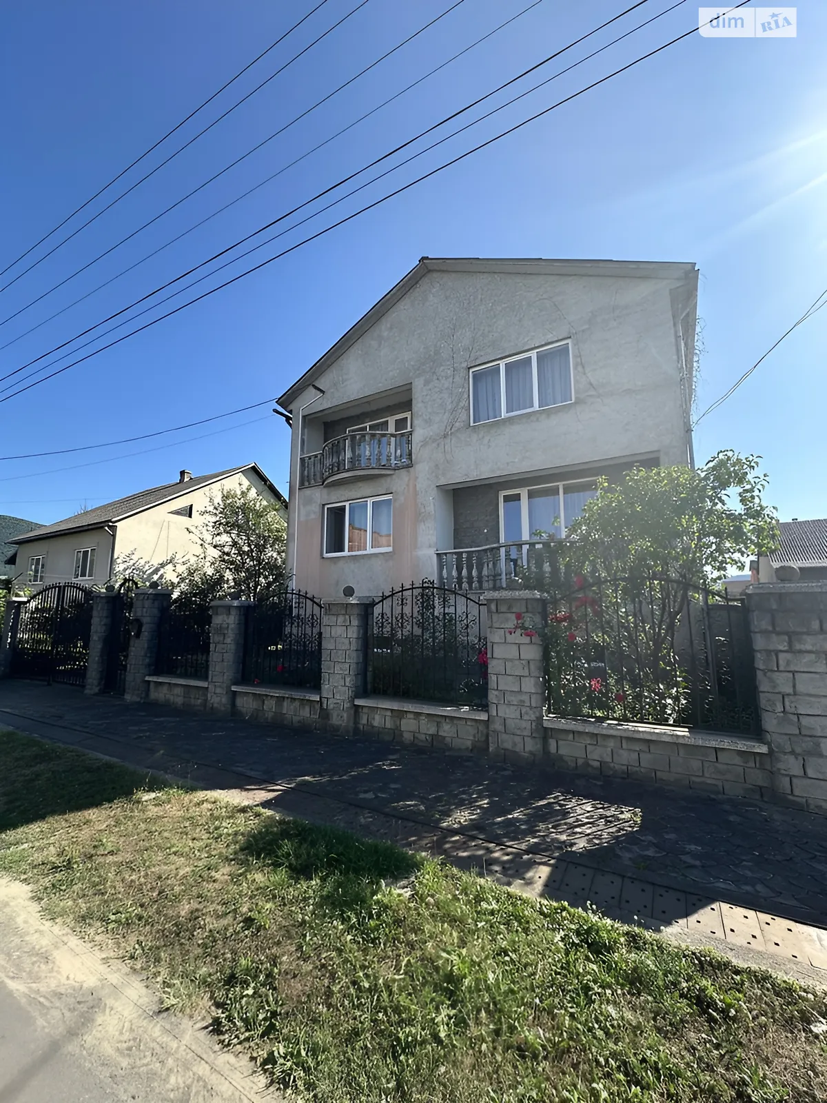 Продається будинок 2 поверховий 300 кв. м з верандою, цена: 135000 $ - фото 1