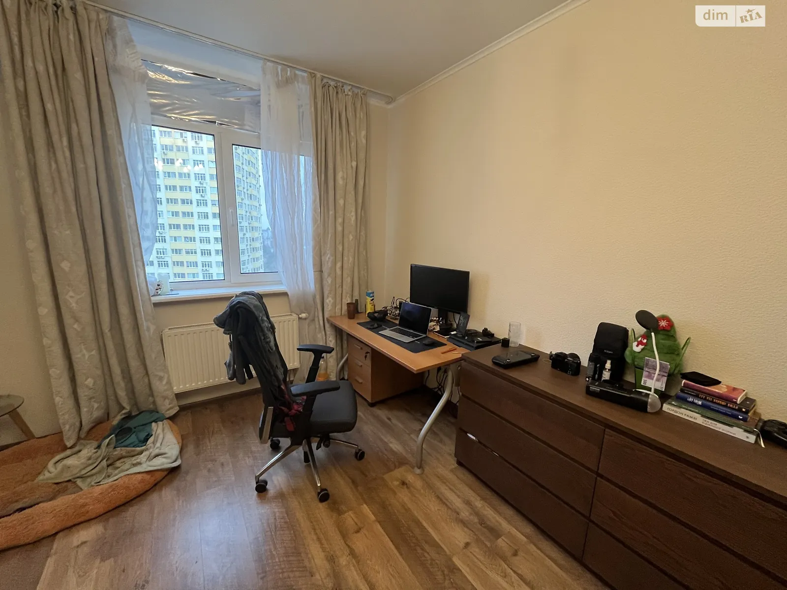 Продається 1-кімнатна квартира 50 кв. м у Києві, вул. Воскресенська, 14Б - фото 1