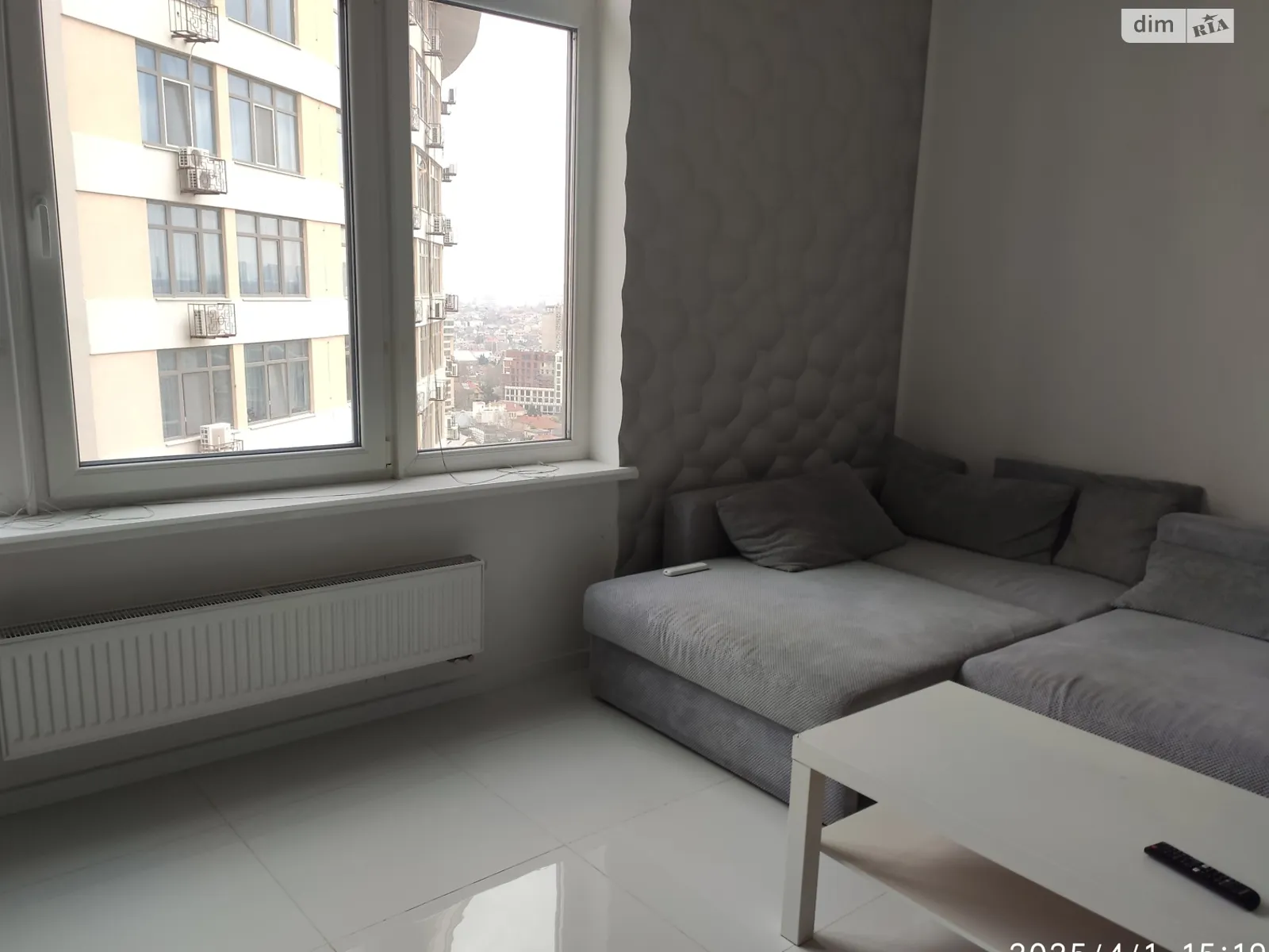 Продається 1-кімнатна квартира 48 кв. м у Одесі, вул. Валерія Самофалова, 16А - фото 1