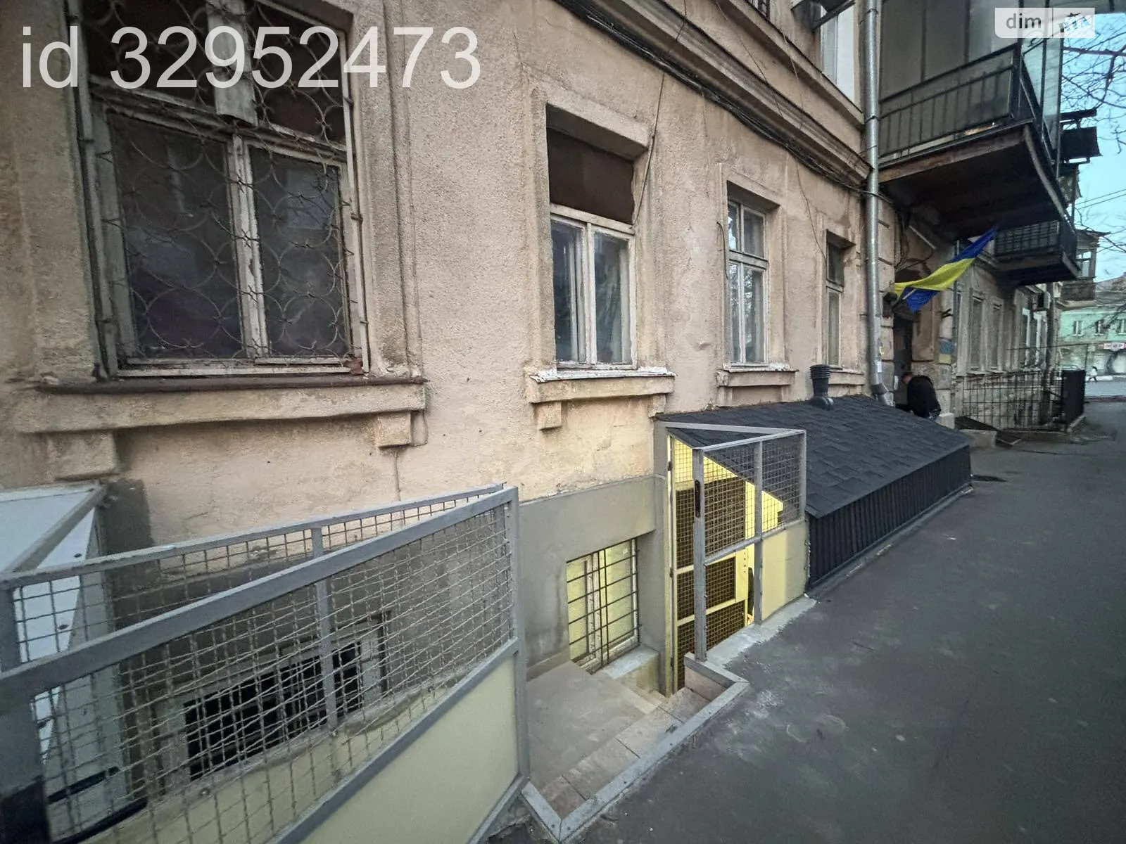 Продається офіс 42.4 кв. м в бізнес-центрі, цена: 25000 $ - фото 1