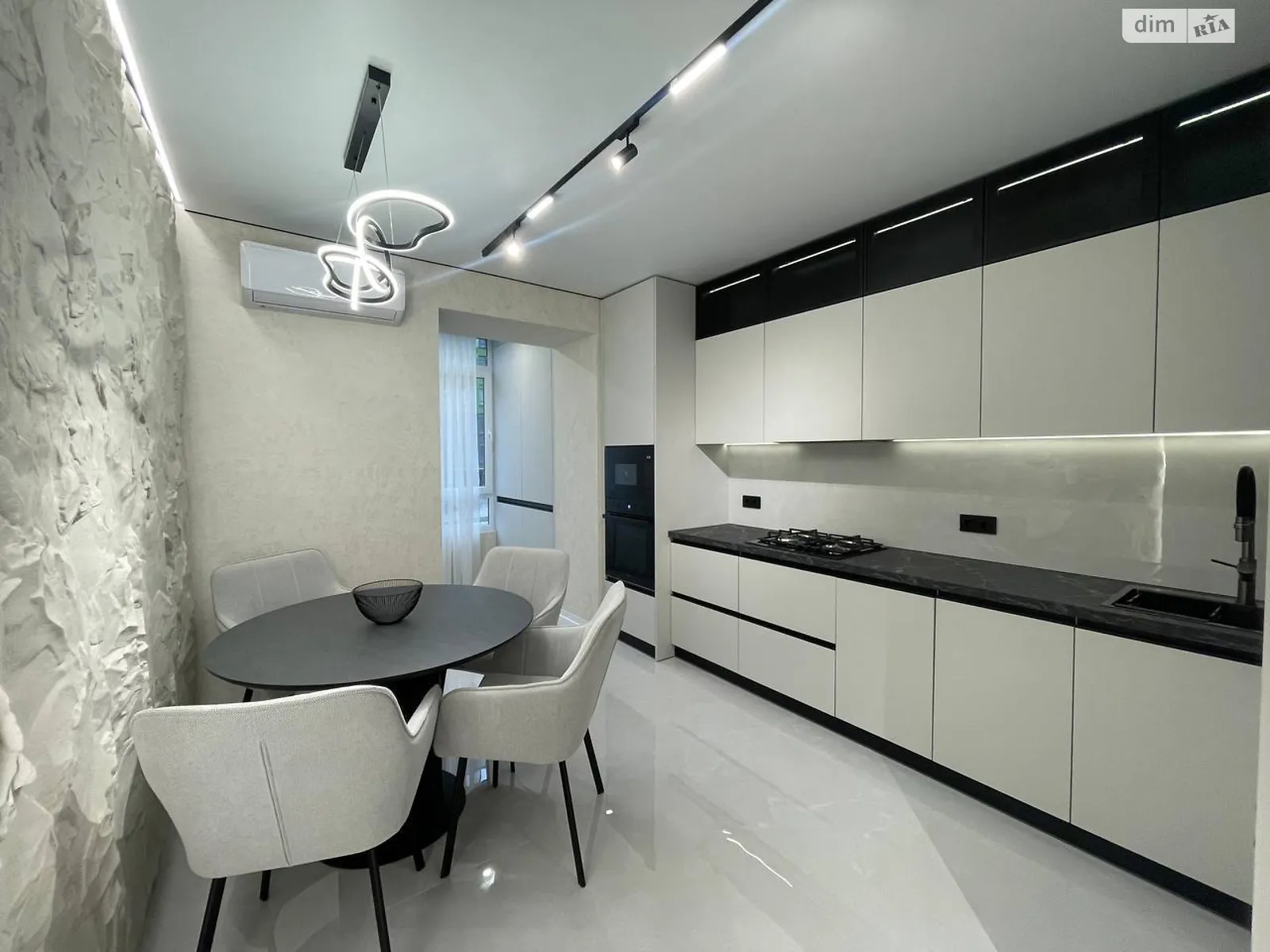 Продається 3-кімнатна квартира 83.6 кв. м у Крихівцях, цена: 155000 $ - фото 1
