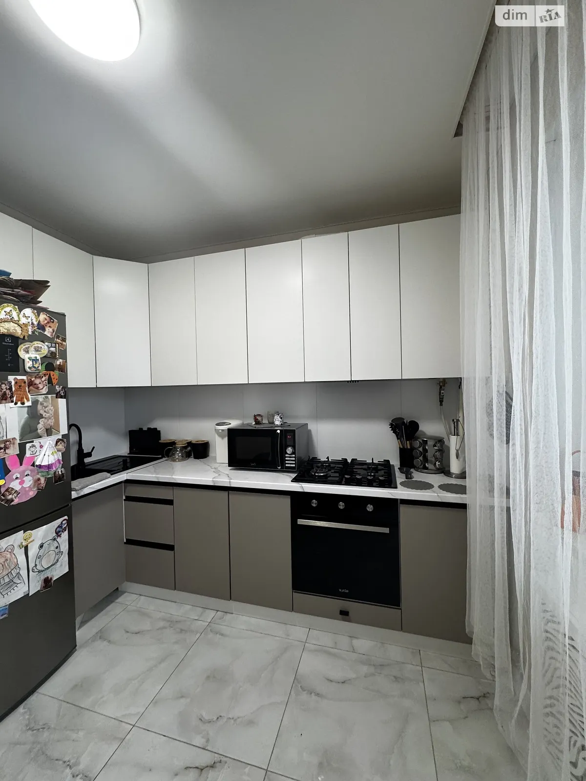 Продается 1-комнатная квартира 39 кв. м в Борисполе, пер. Бабкина, 12 - фото 1