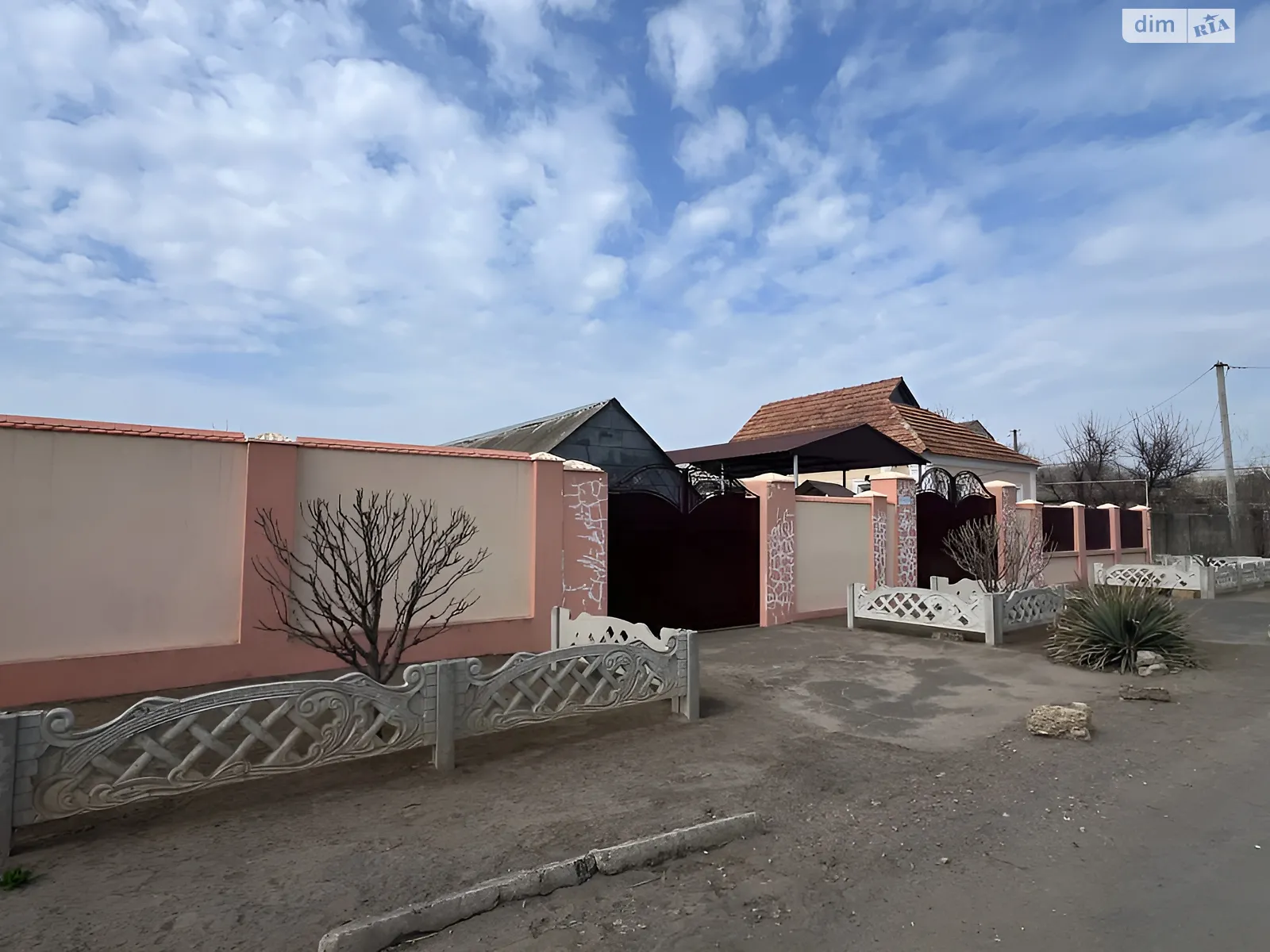 Продается одноэтажный дом 110 кв. м с садом, цена: 60000 $ - фото 1