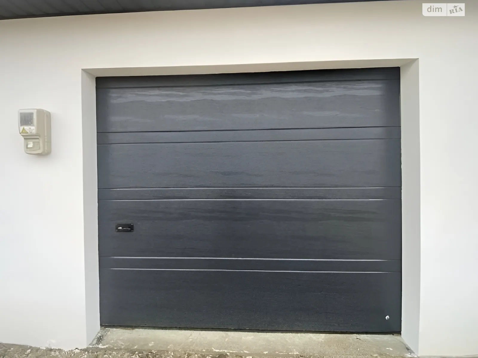 Продается отдельно стоящий гараж под легковое авто на 24 кв. м, цена: 15500 $ - фото 1