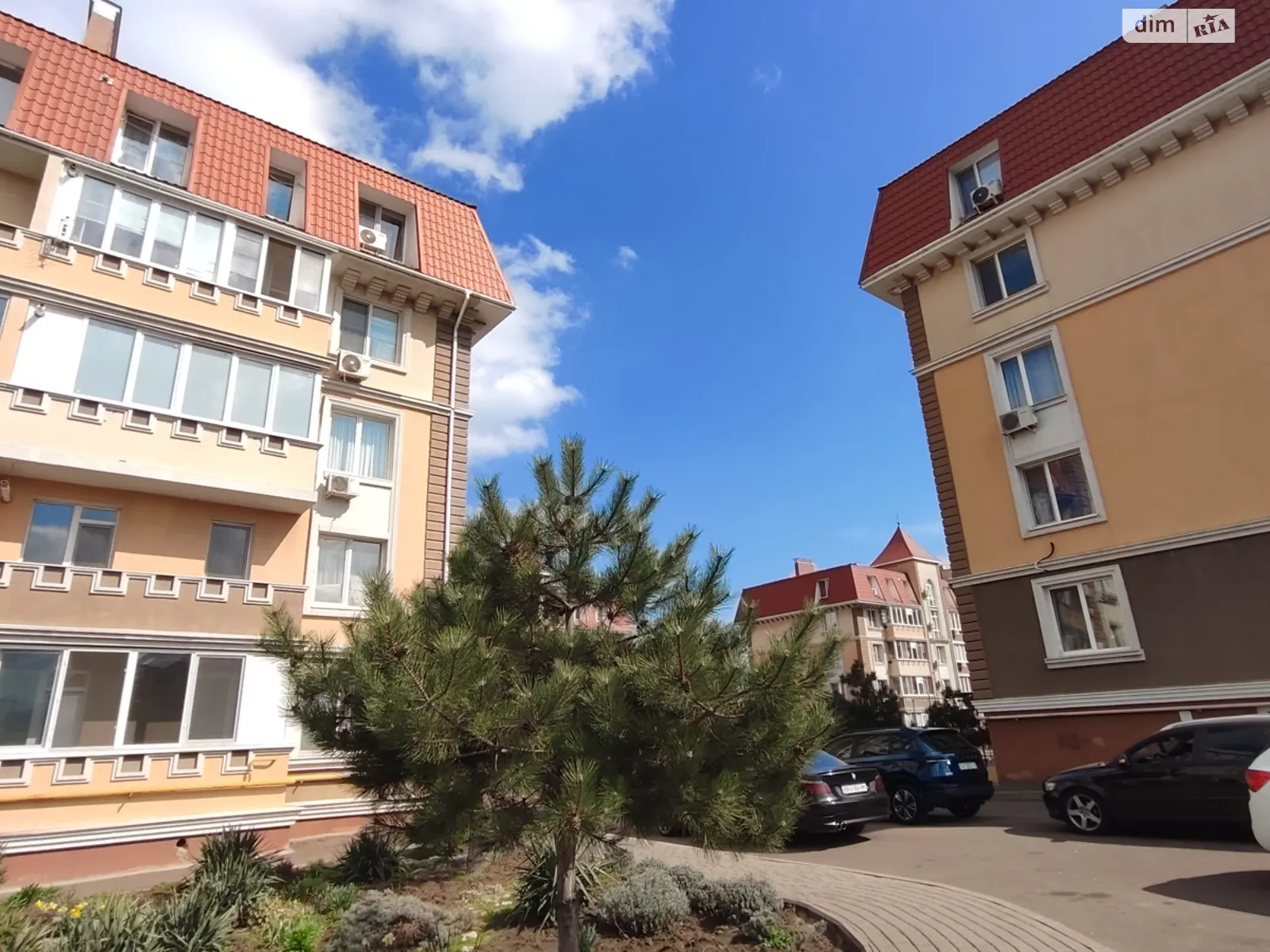 Продається 2-кімнатна квартира 66 кв. м у Таїрове, вул. Приміська - фото 1
