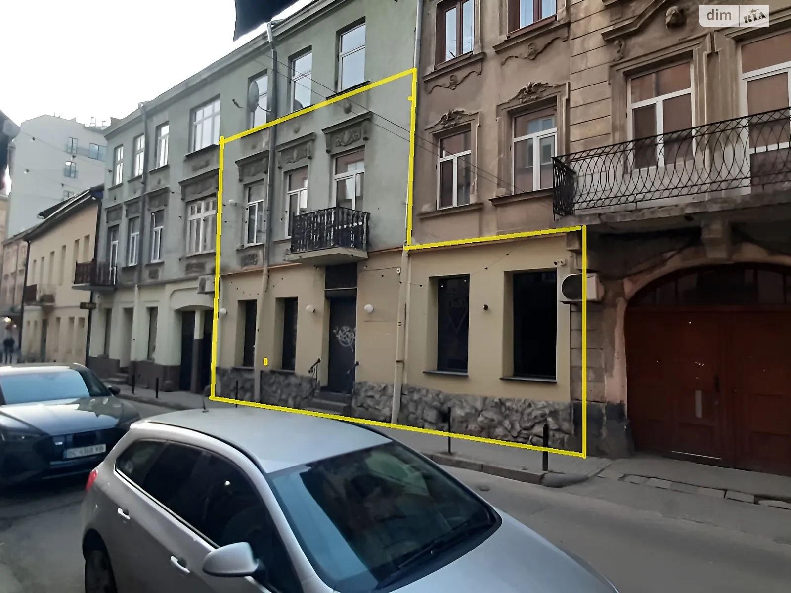 Сдается в аренду объект сферы услуг 180 кв. м в 3-этажном здании, цена: 2200 $ - фото 1
