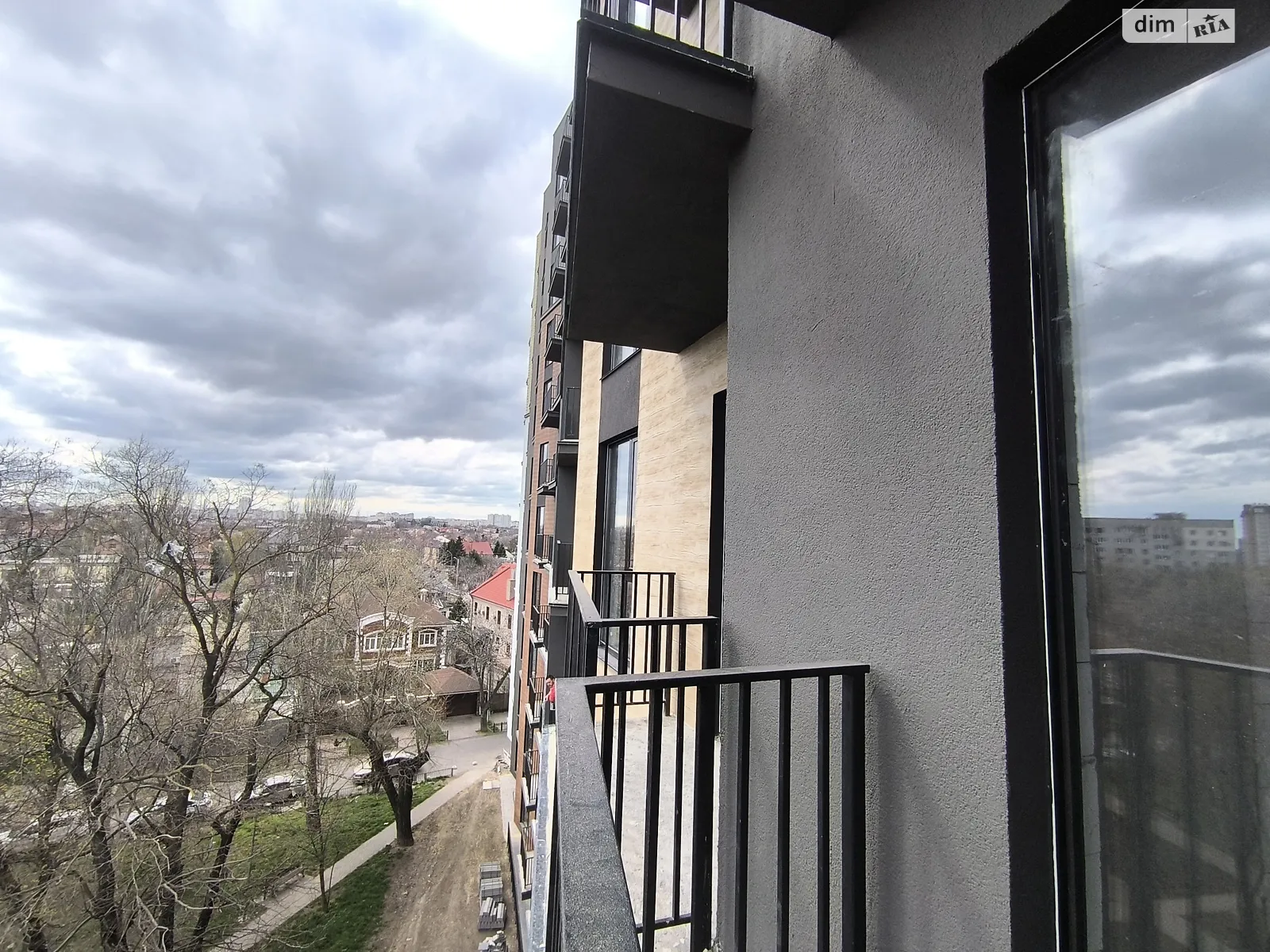 Продается 1-комнатная квартира 47 кв. м в Одессе, ул. Чубаевская, 1 - фото 1