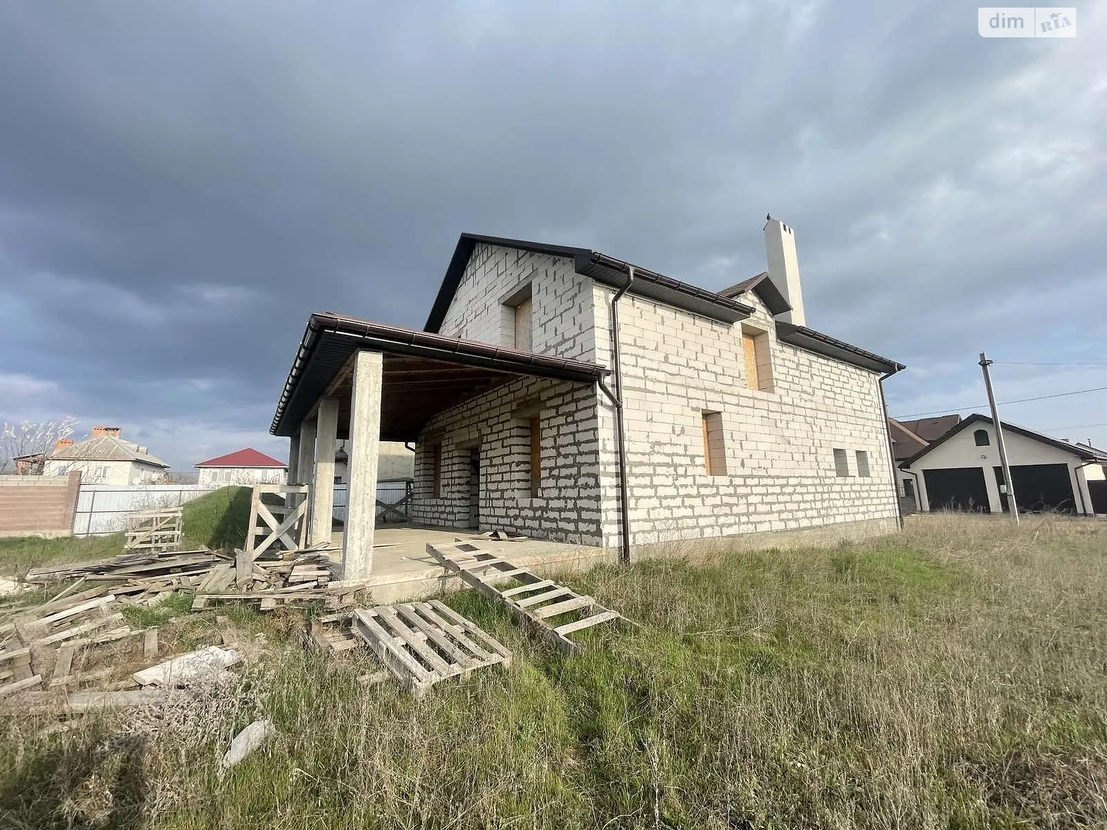 Продається будинок 2 поверховий 250 кв. м з мансардою, цена: 60000 $ - фото 1
