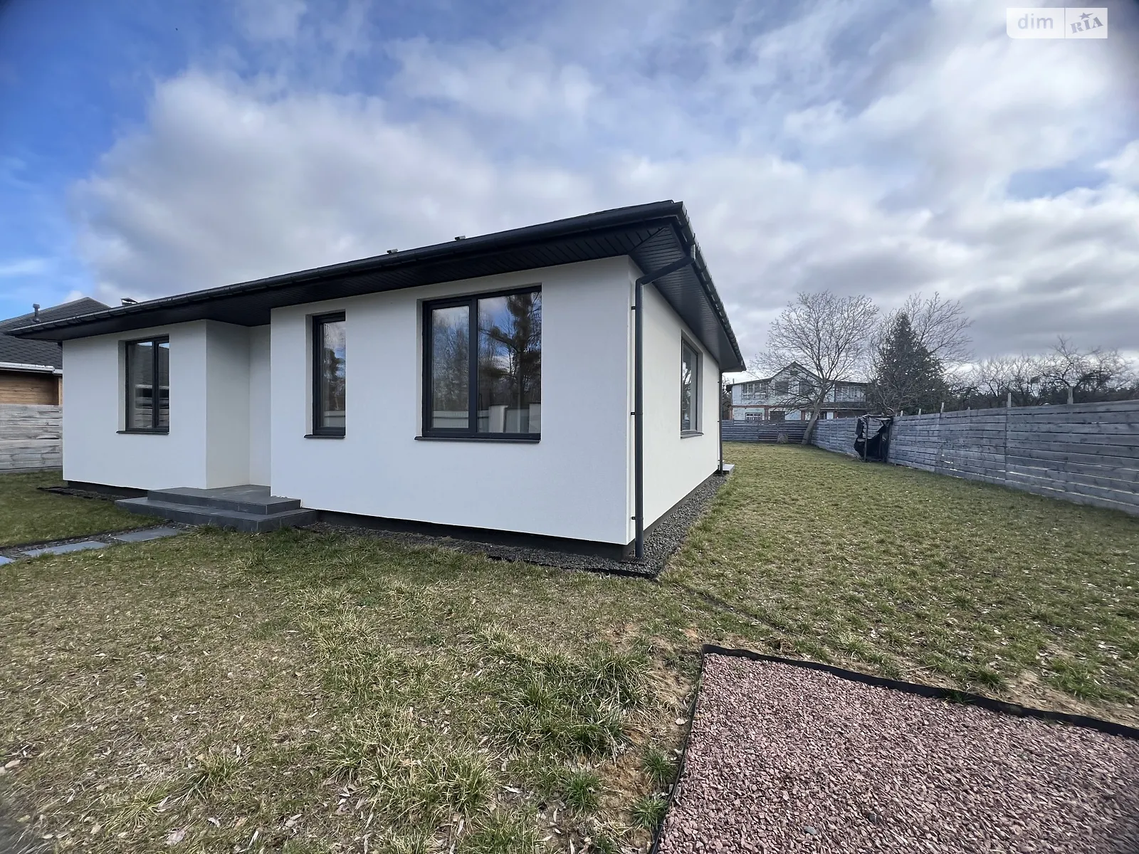 Продається одноповерховий будинок 100 кв. м з терасою, цена: 85000 $ - фото 1
