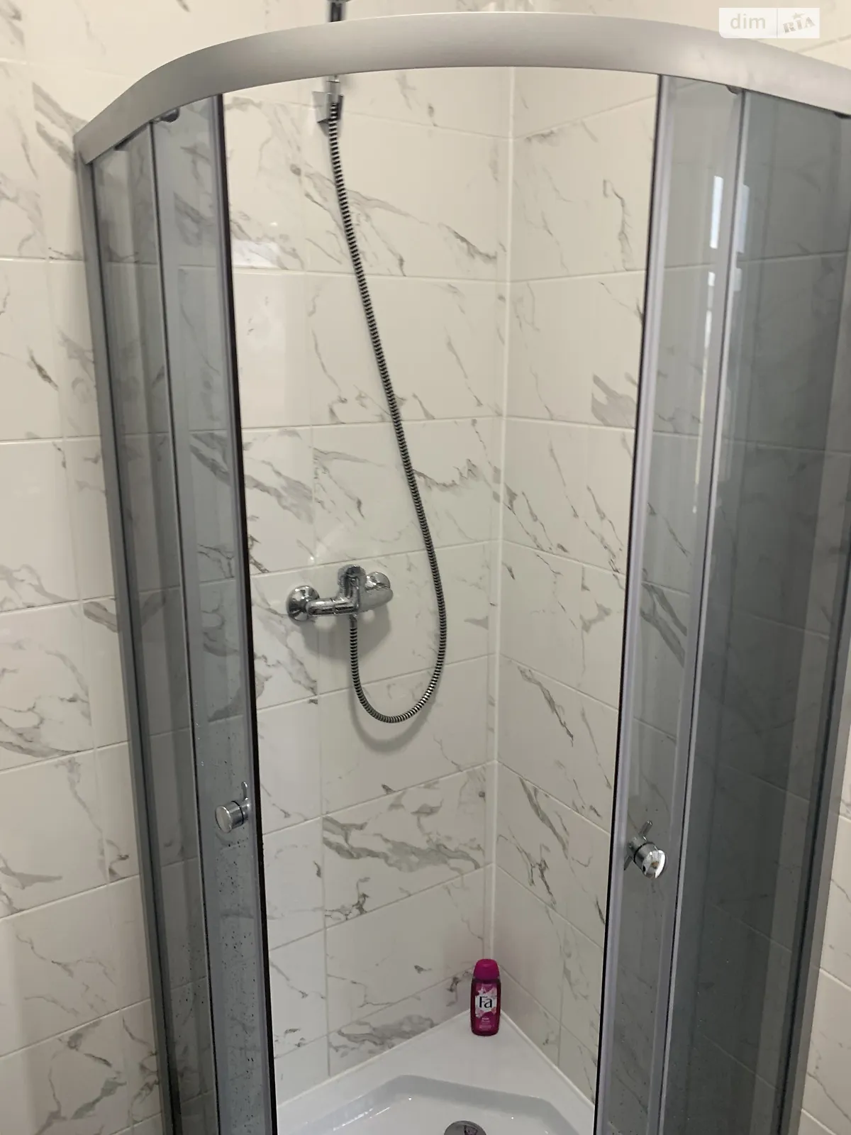 Продается 1-комнатная квартира 21 кв. м в Святопетровское, ул. Энергетиков, 20 - фото 1