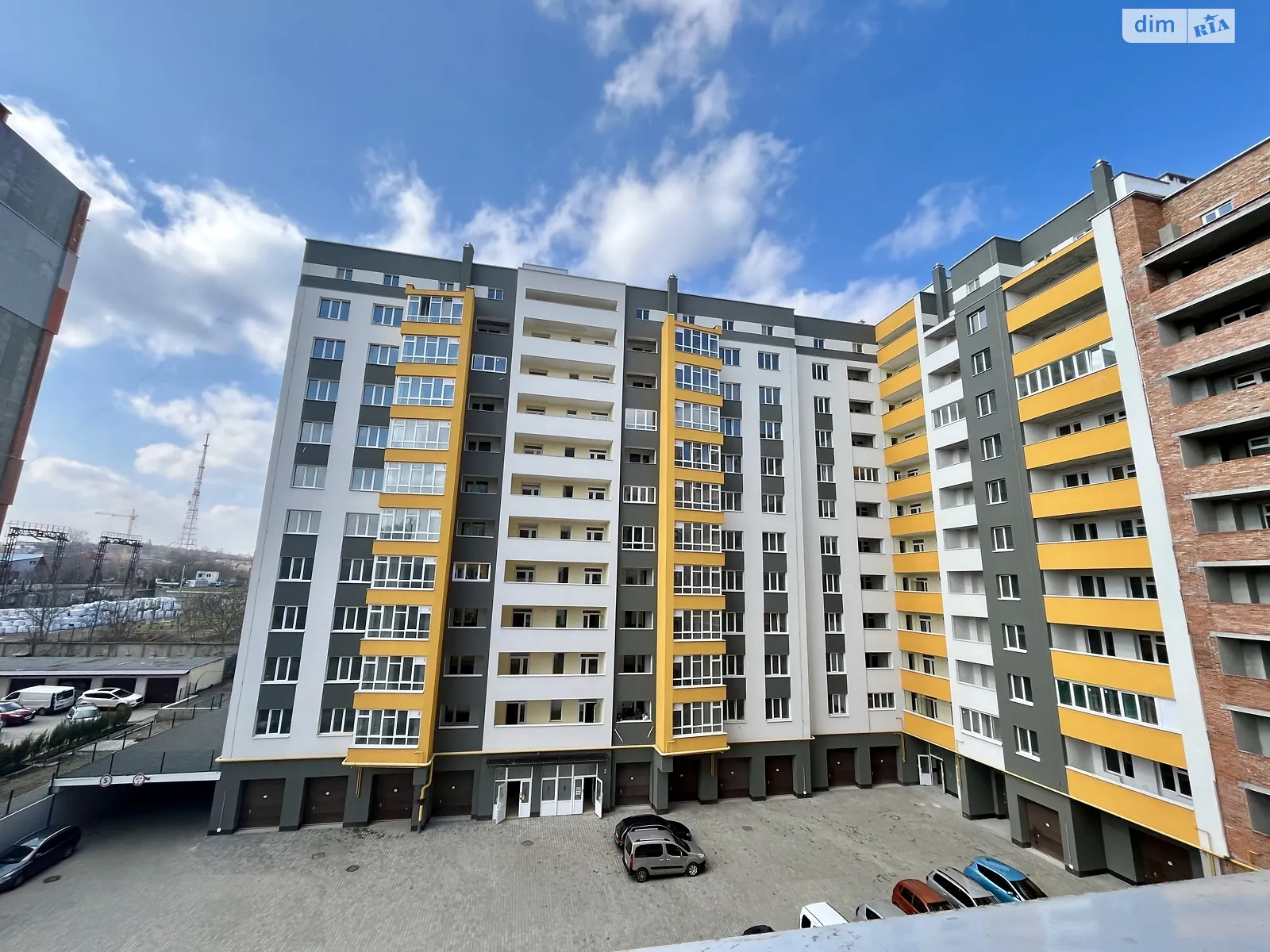 Продається 2-кімнатна квартира 79.3 кв. м у Хмельницькому, вул. Степана Бандери, 32/1 - фото 1