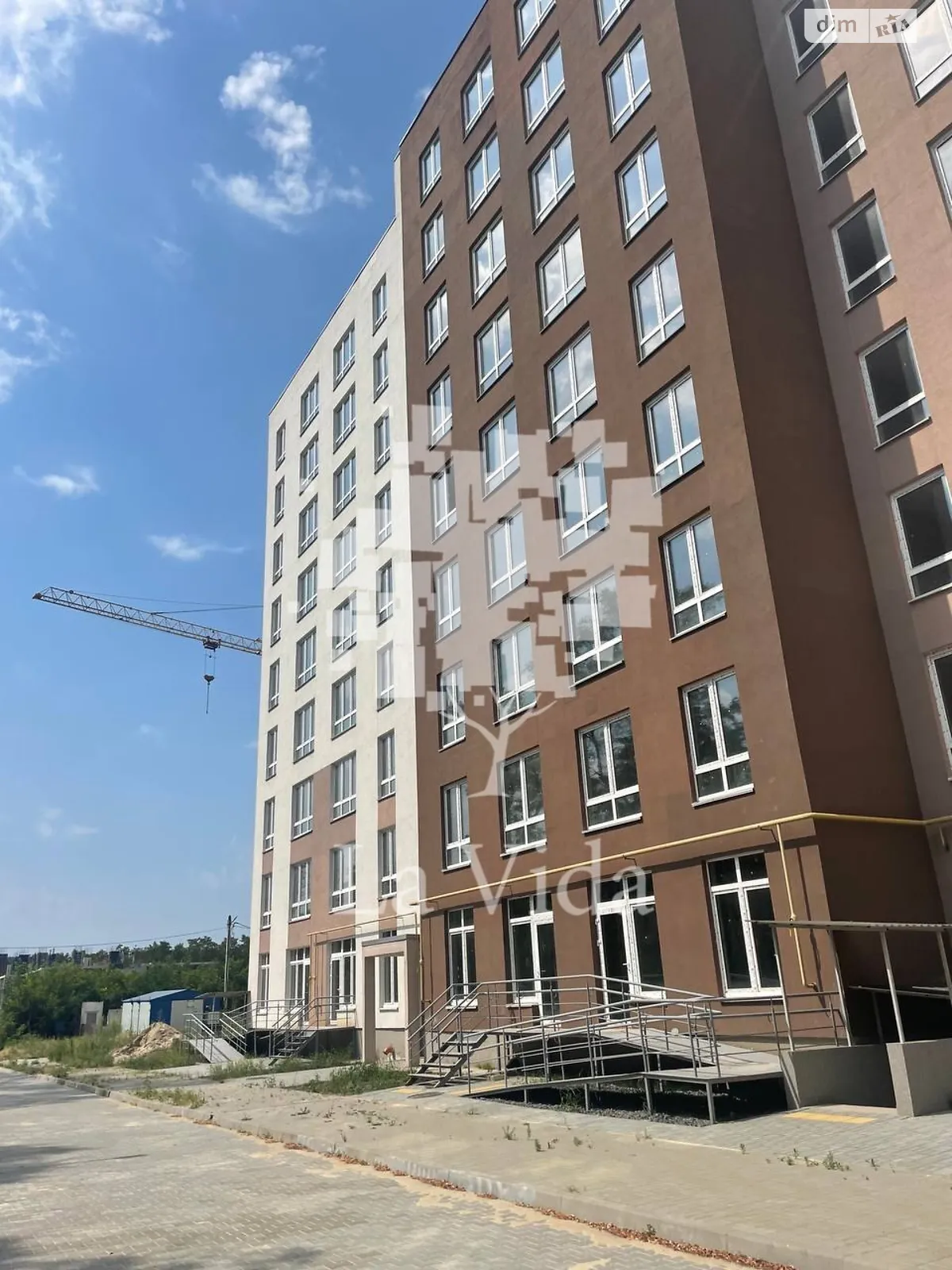 Продается 1-комнатная квартира 37.4 кв. м в Буче, ул. Бориса Гмыри, 11/5 - фото 1