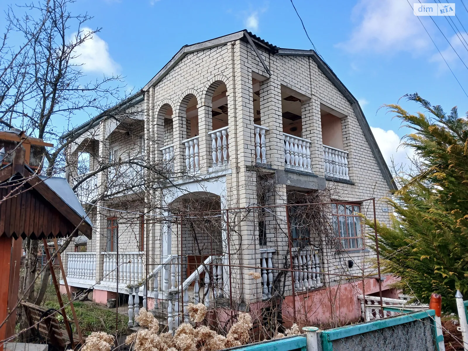Продается дом на 2 этажа 76 кв. м с баней/сауной, цена: 38000 $ - фото 1