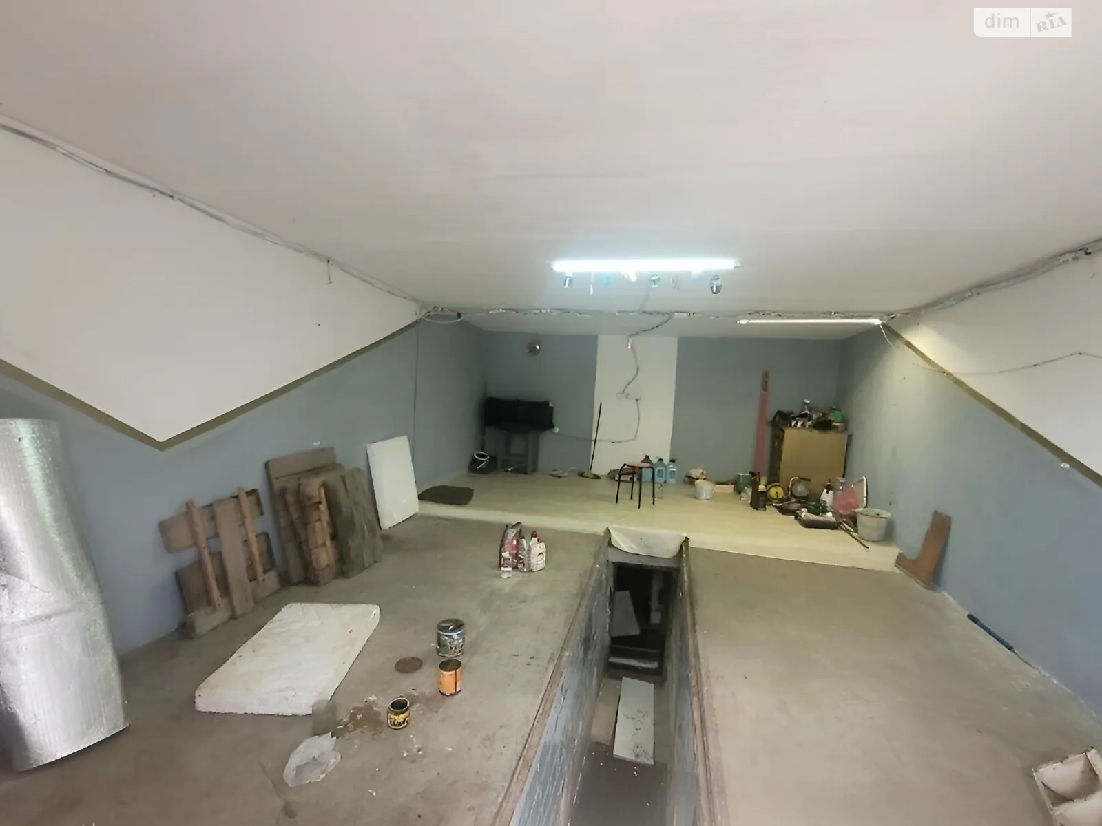 Продается отдельно стоящий гараж под легковое авто на 25 кв. м, цена: 20000 $ - фото 1