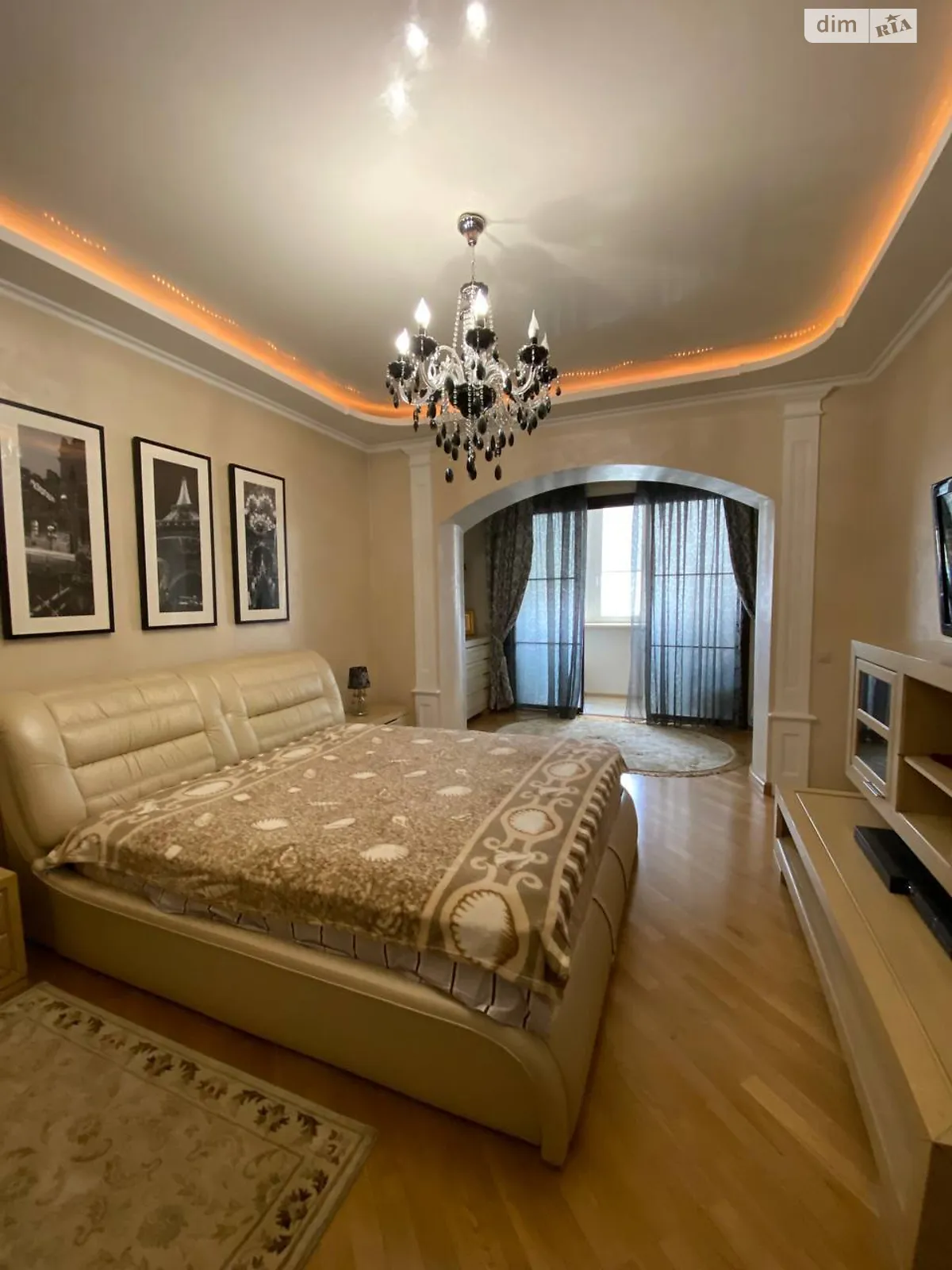 Продається 3-кімнатна квартира 121.2 кв. м у Києві, вул. Левка Лук'яненка, 21 корпус 6 - фото 1