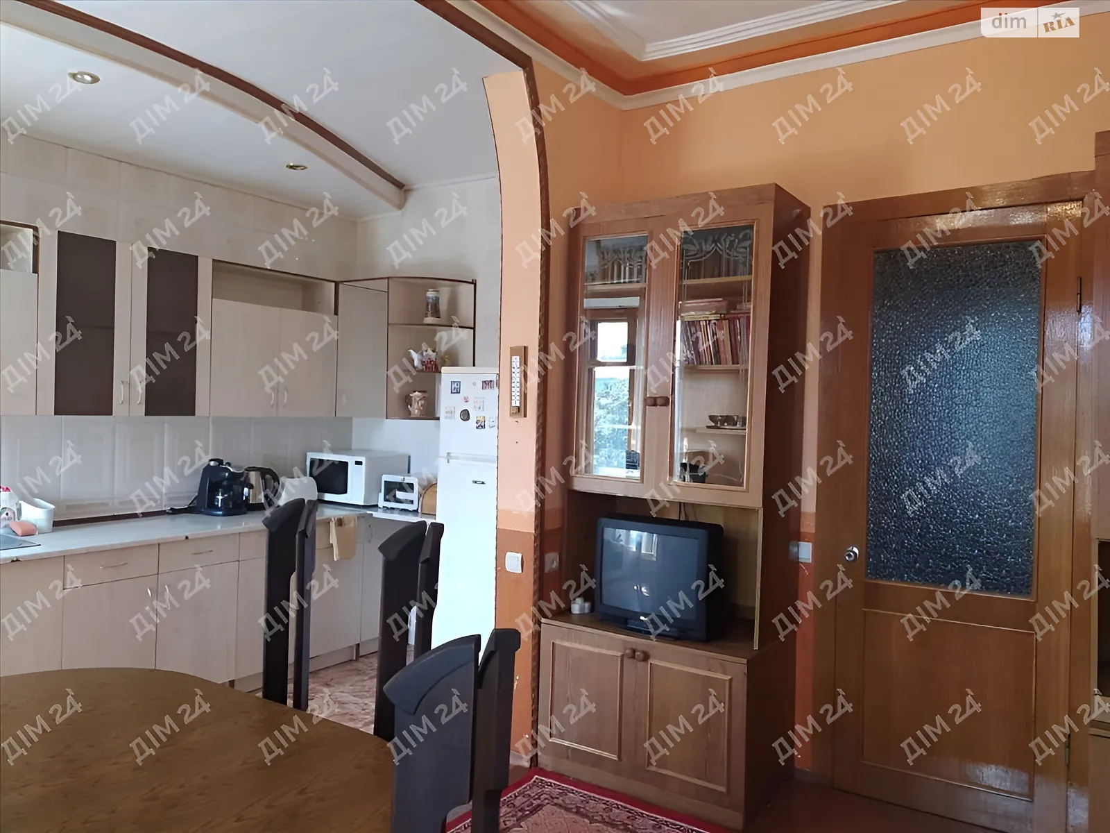 Продается 3-комнатная квартира 80 кв. м в Полтаве, ул. Шведская - фото 1