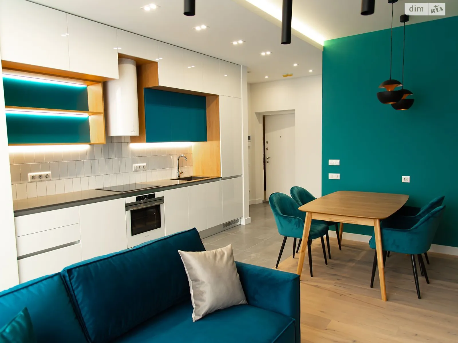 Продается 1-комнатная квартира 53 кв. м в Киеве, ул. Саперное Поле, 5 - фото 1