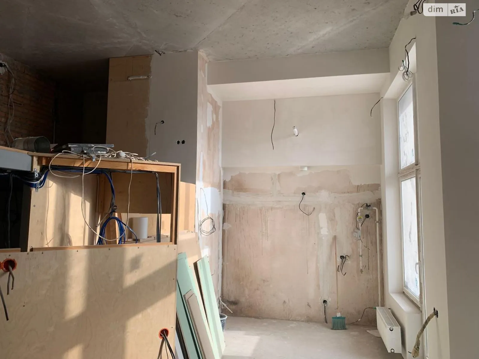 Продається 1-кімнатна квартира 44 кв. м у Києві, вул. Михайла Бойчука, 19А - фото 1