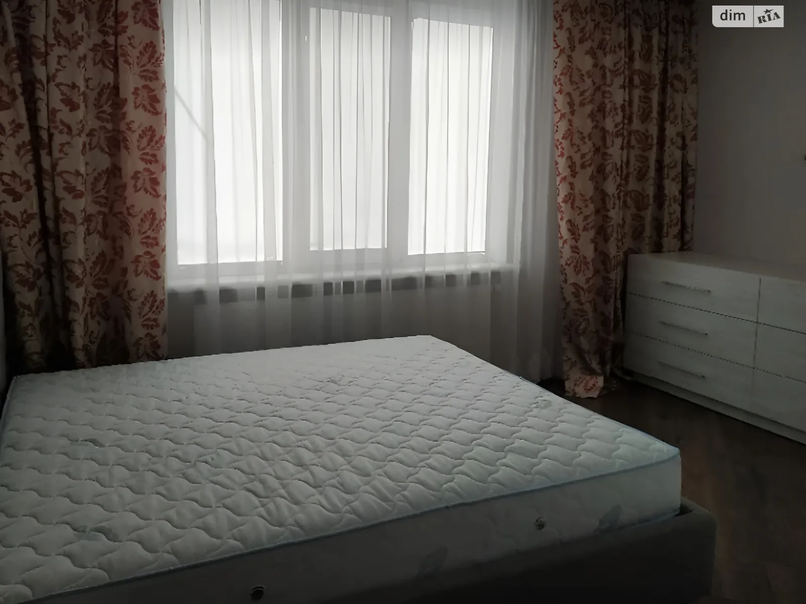 Сдается в аренду 1-комнатная квартира 54 кв. м в Хмельницком, ул. Парковая, 2/2 - фото 1