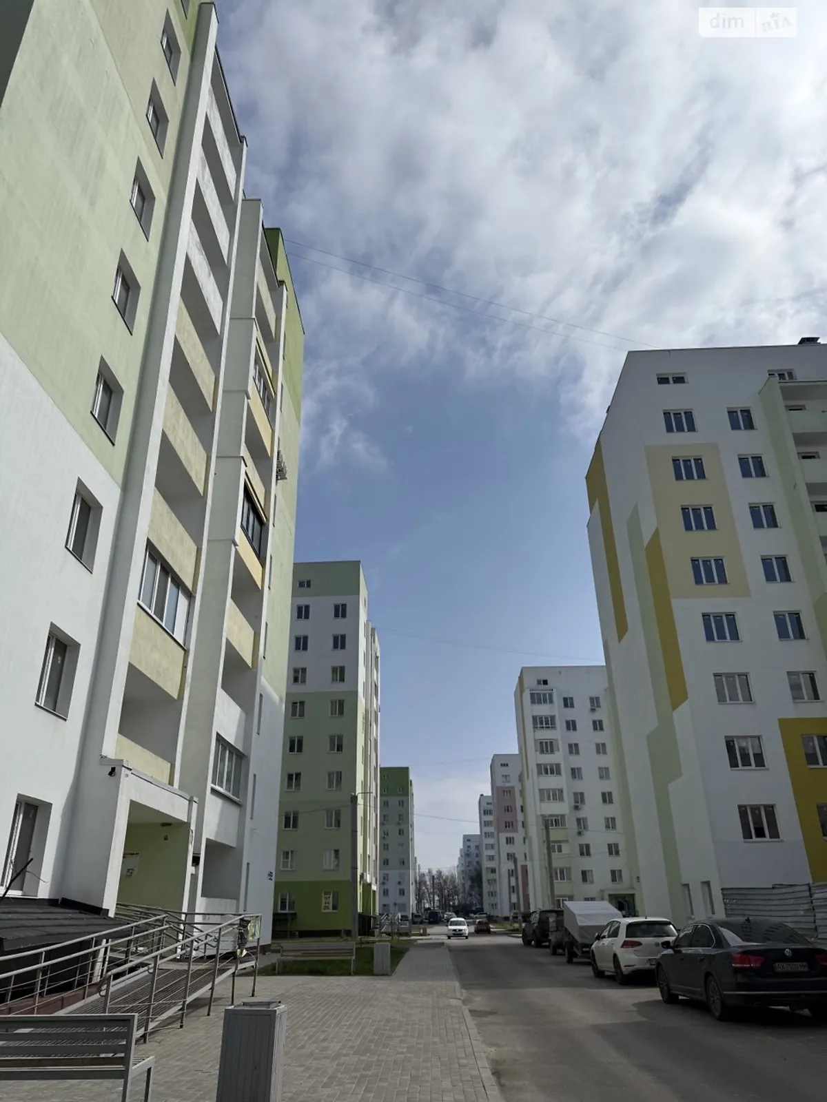 Продається 1-кімнатна квартира 42.2 кв. м у Харкові, просп. Героїв Харкова(Московський), 270Г - фото 1