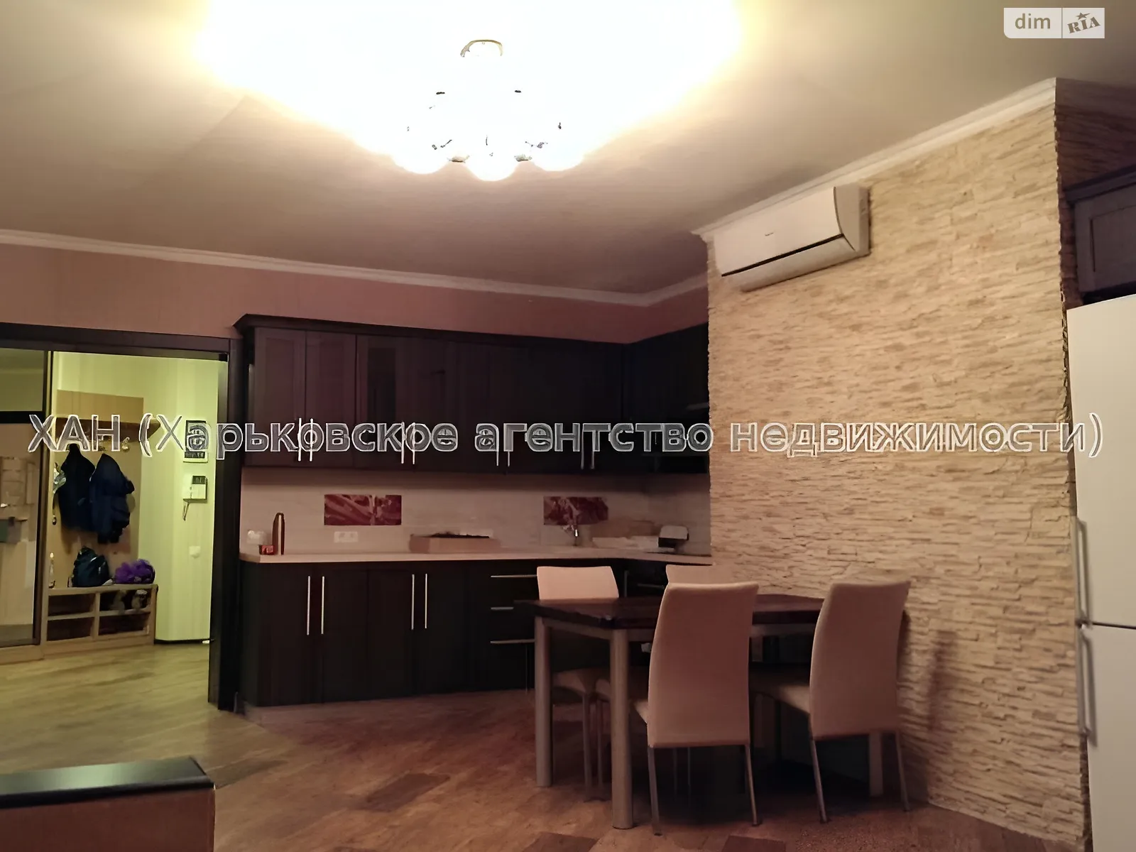 Продається 2-кімнатна квартира 77 кв. м у Харкові, ул. Академіка Барабашова - фото 1