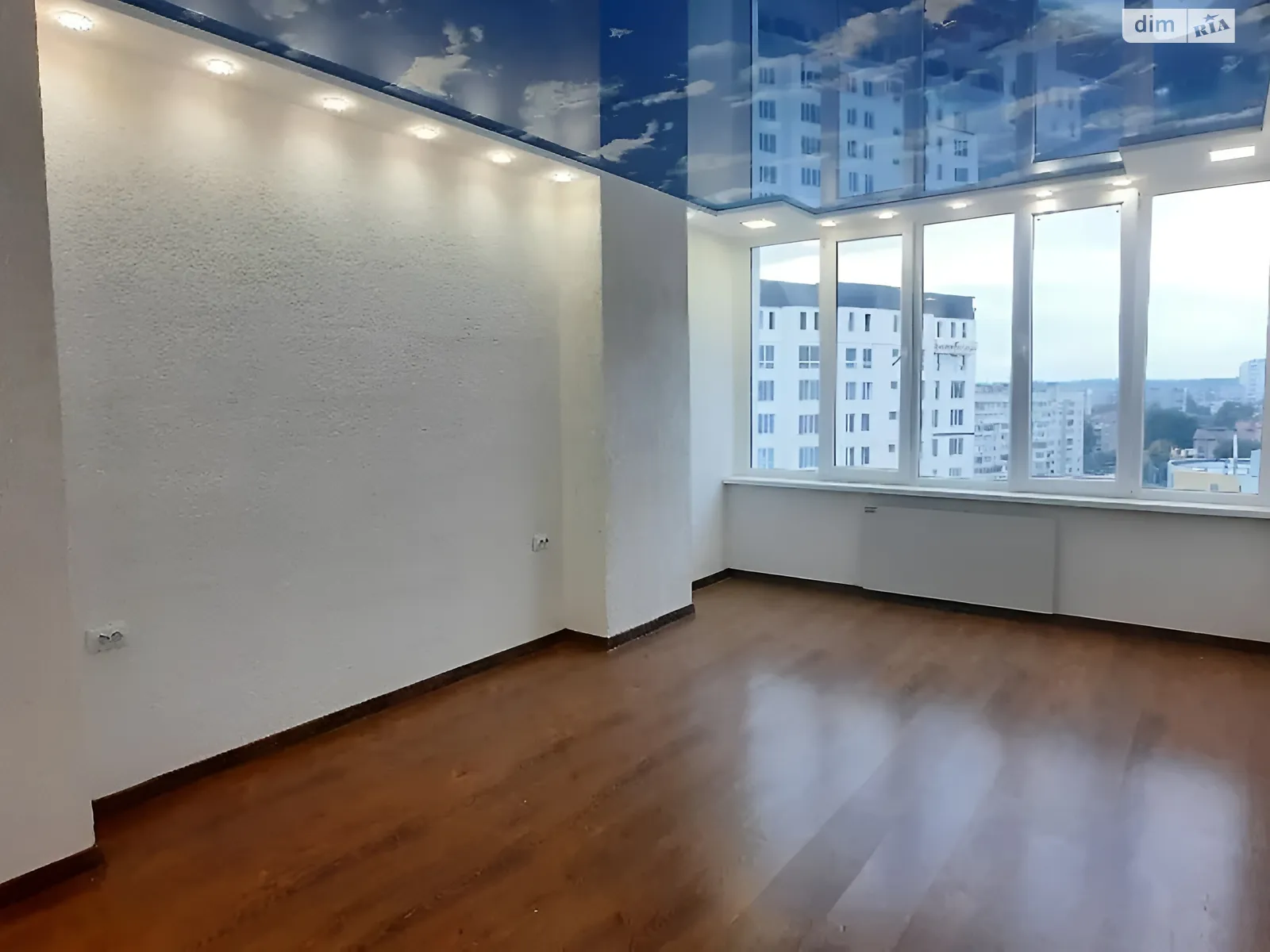 Продается 3-комнатная квартира 85.9 кв. м в Виннице, ул. Стрелецкая, 1 - фото 1