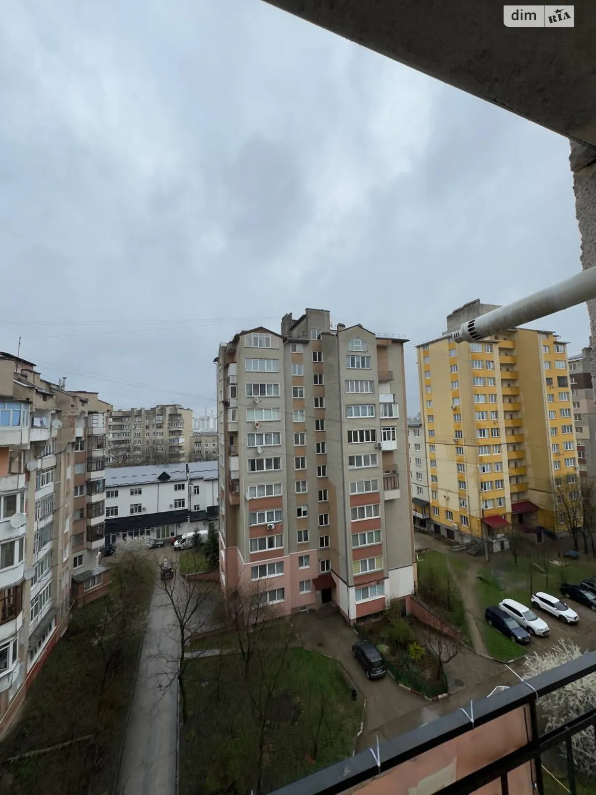 Продается 2-комнатная квартира 70.2 кв. м в Ивано-Франковске, цена: 90000 $ - фото 1